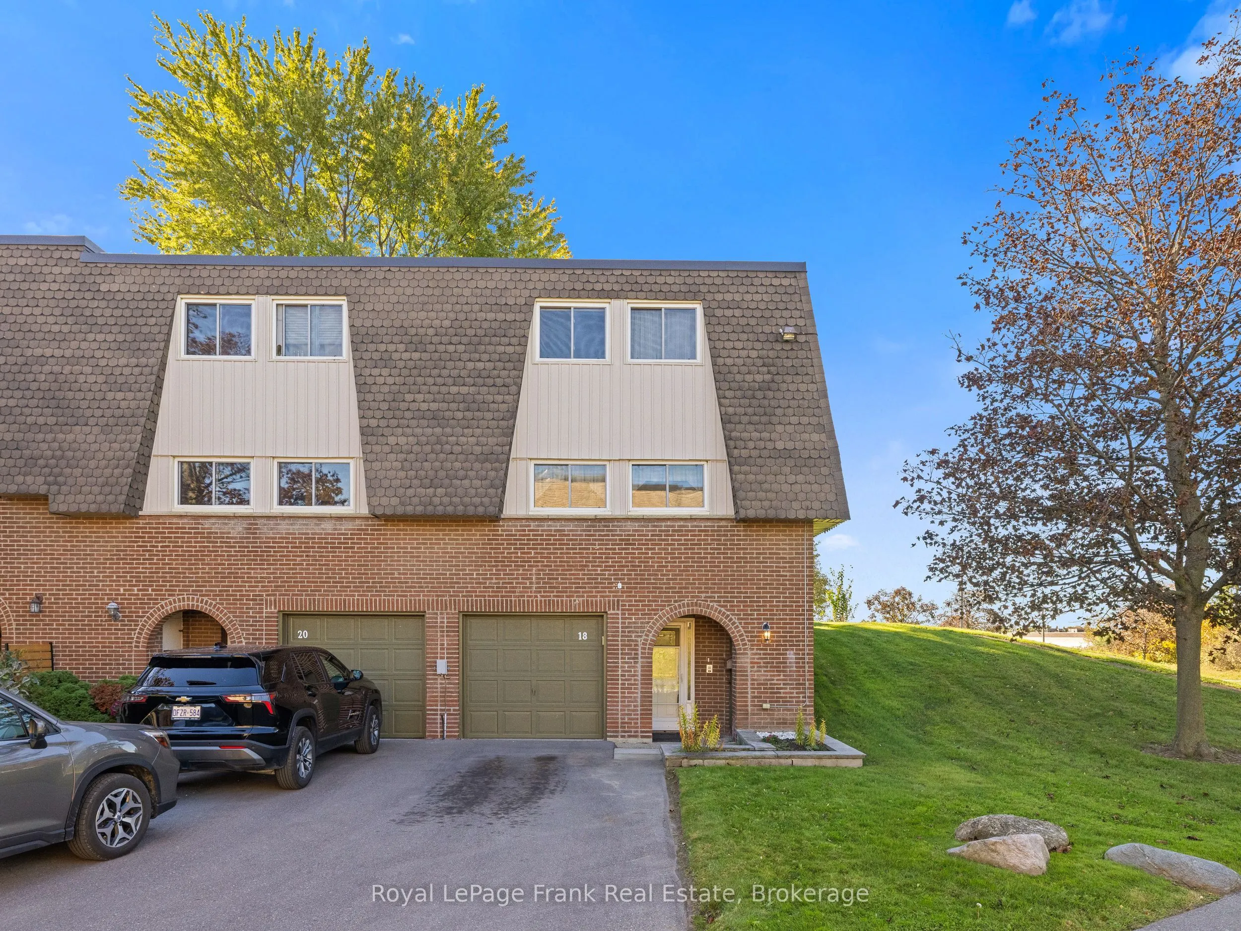 18 Reygate Court #28