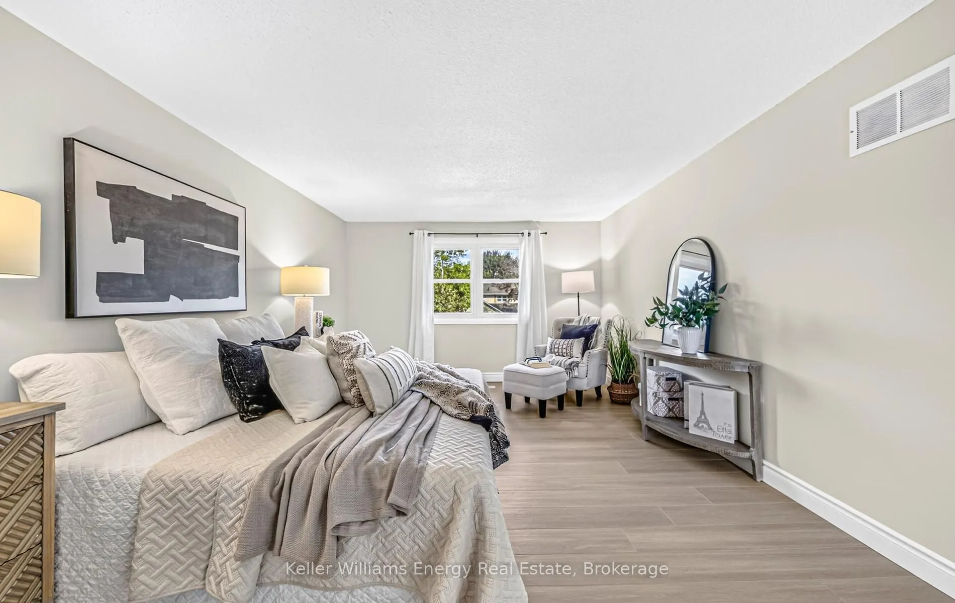 307 Prince Of Wales Drive