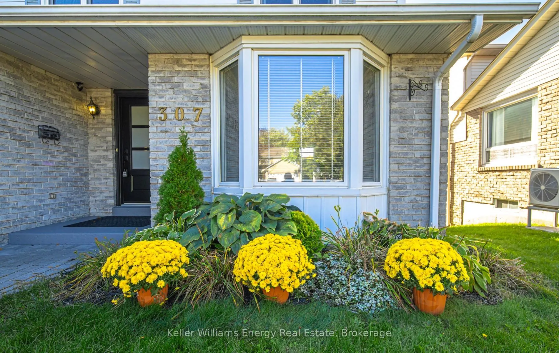 307 Prince Of Wales Drive