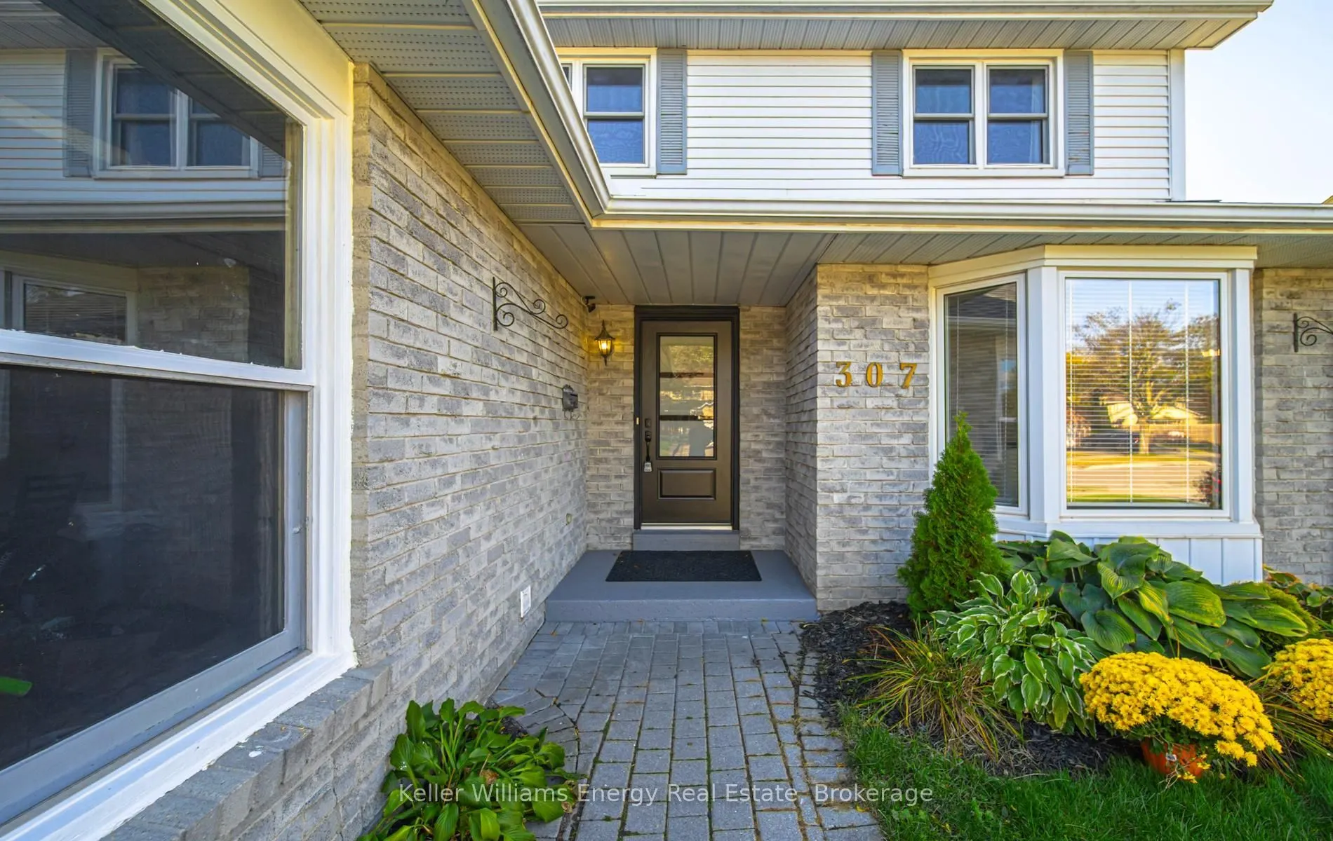 307 Prince Of Wales Drive