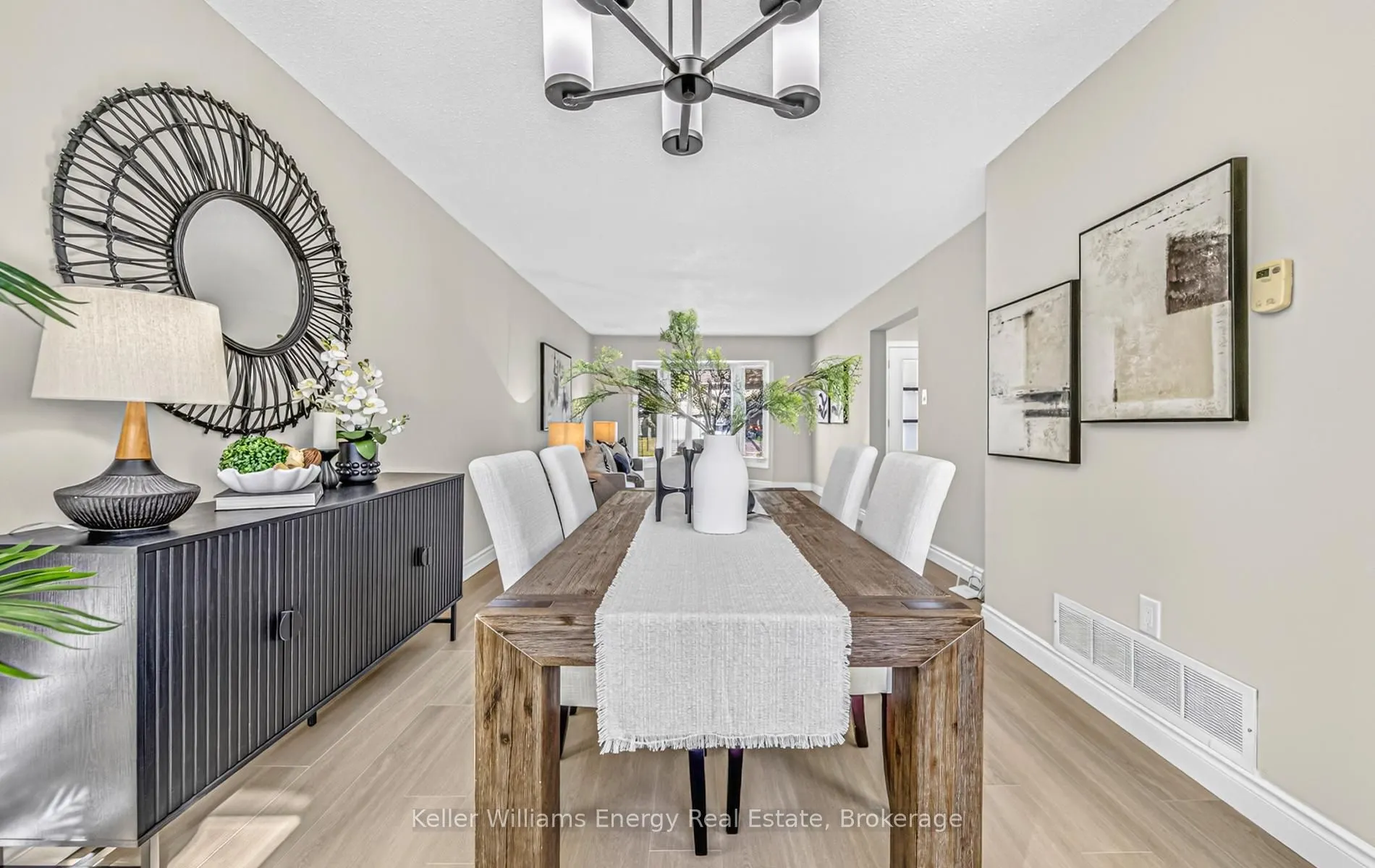 307 Prince Of Wales Drive