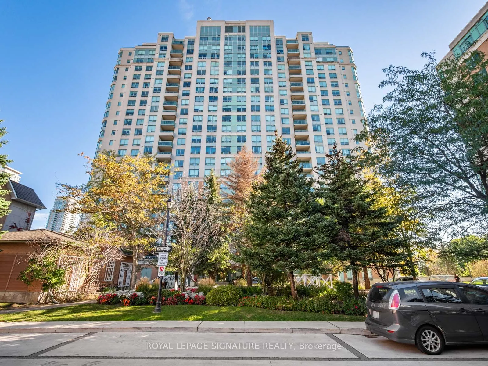 125 Omni Drive #930
