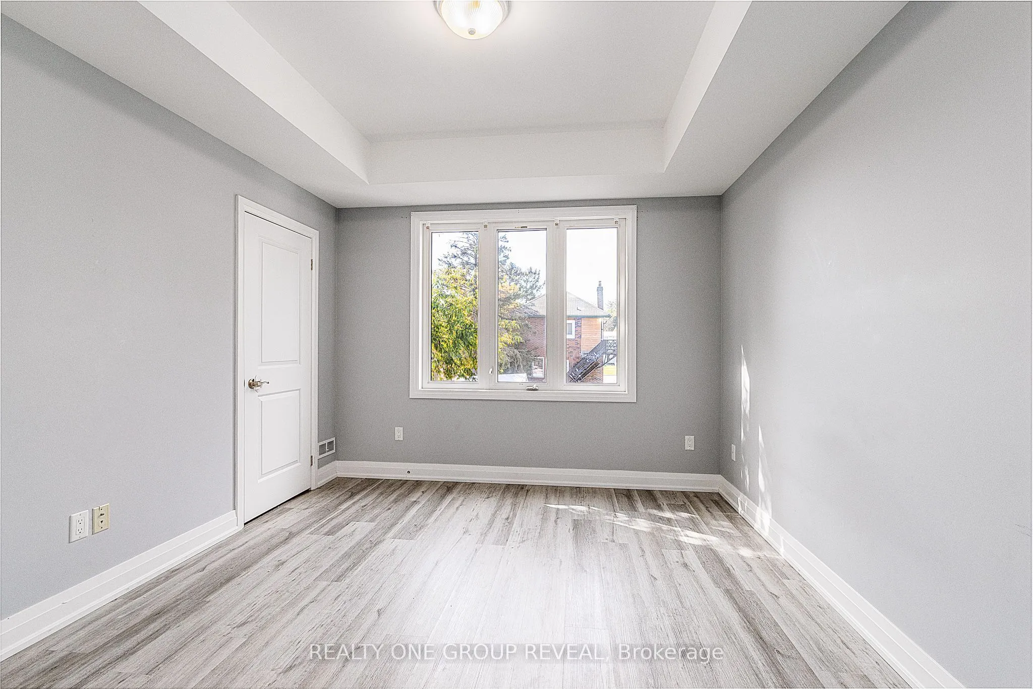 96 Cromwell Avenue #2