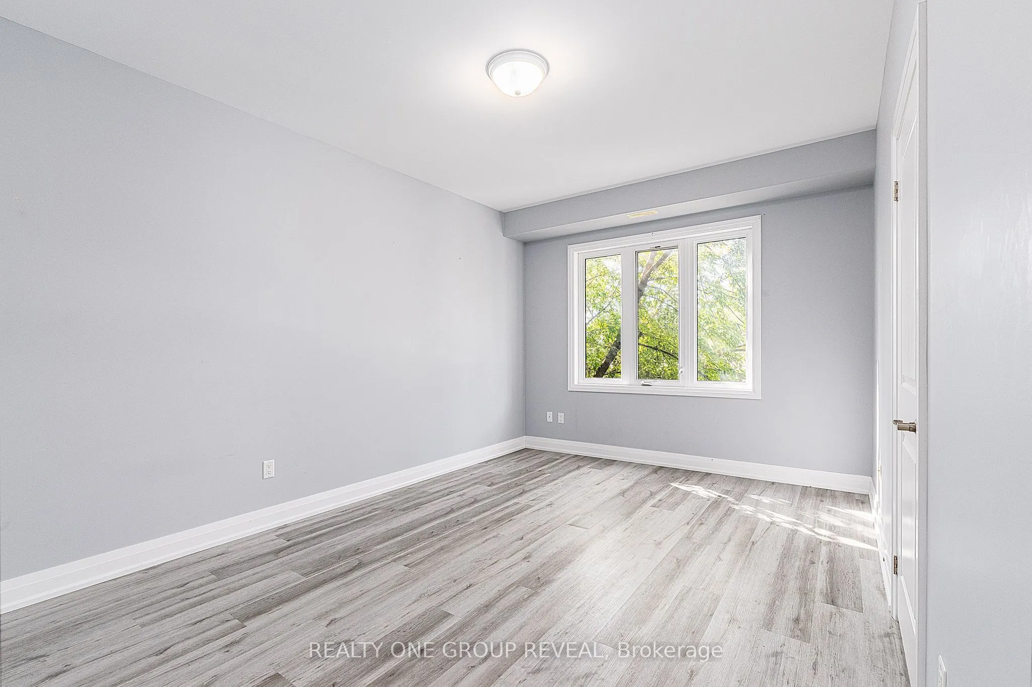 96 Cromwell Avenue #2