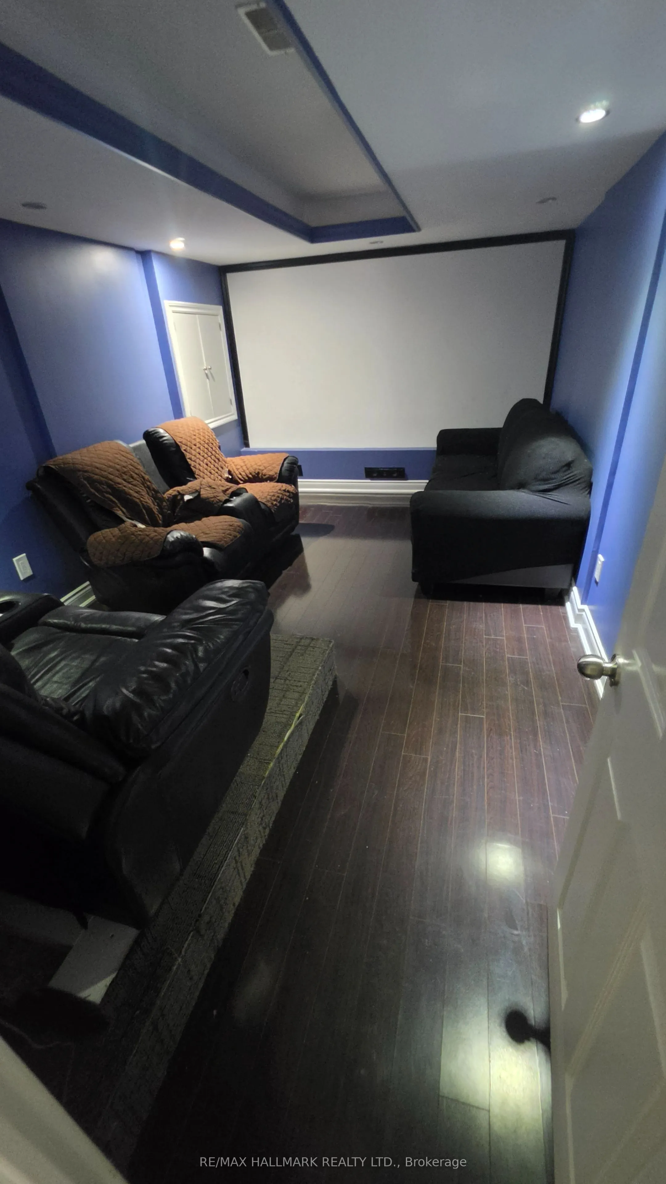 325 Porte Road #Lower Level