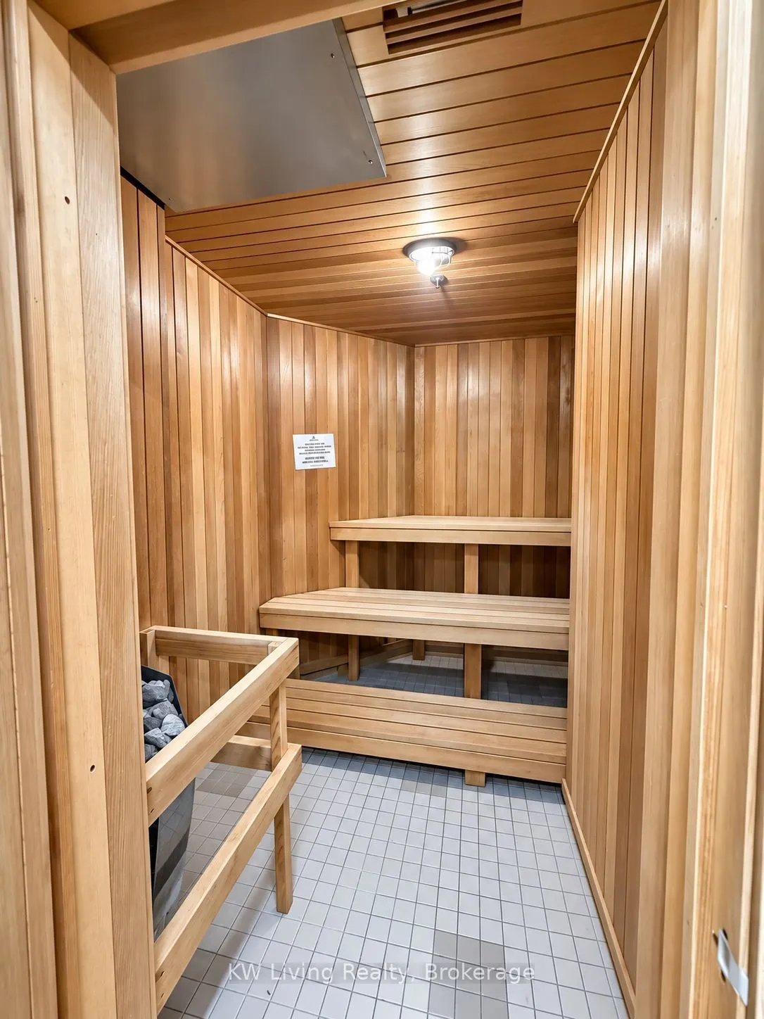 175 Bamburgh Circle #818