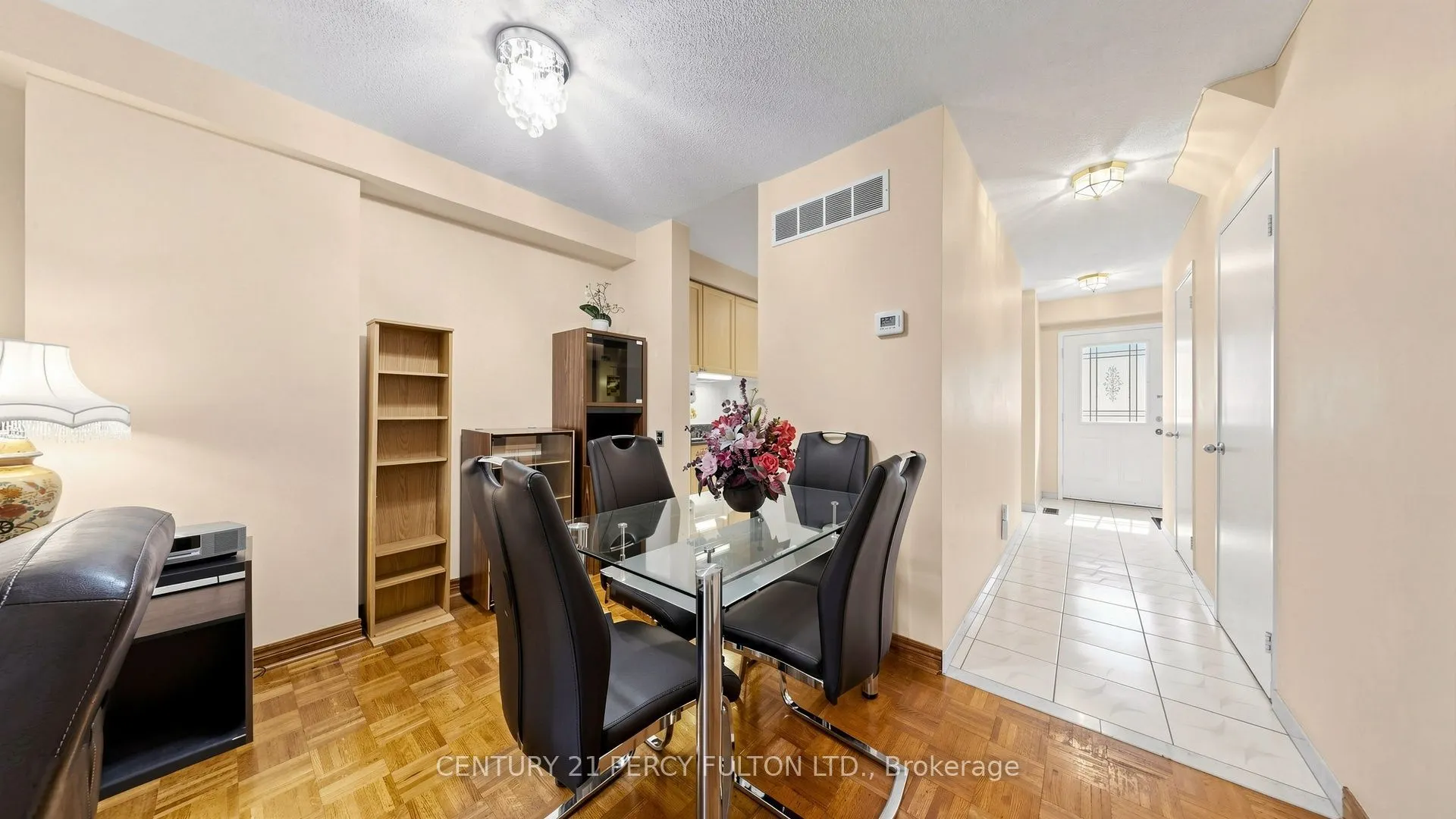2472 Eglinton Avenue E #TH26