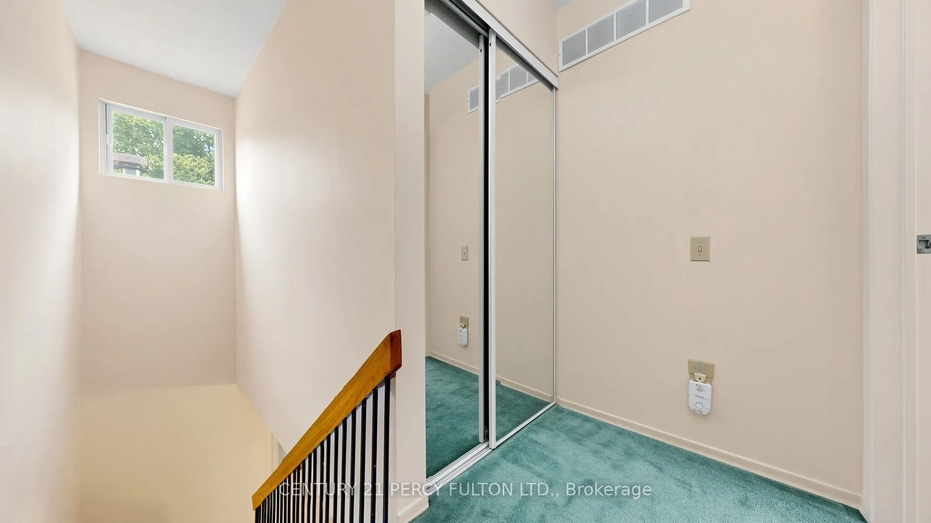 2472 Eglinton Avenue E #TH26