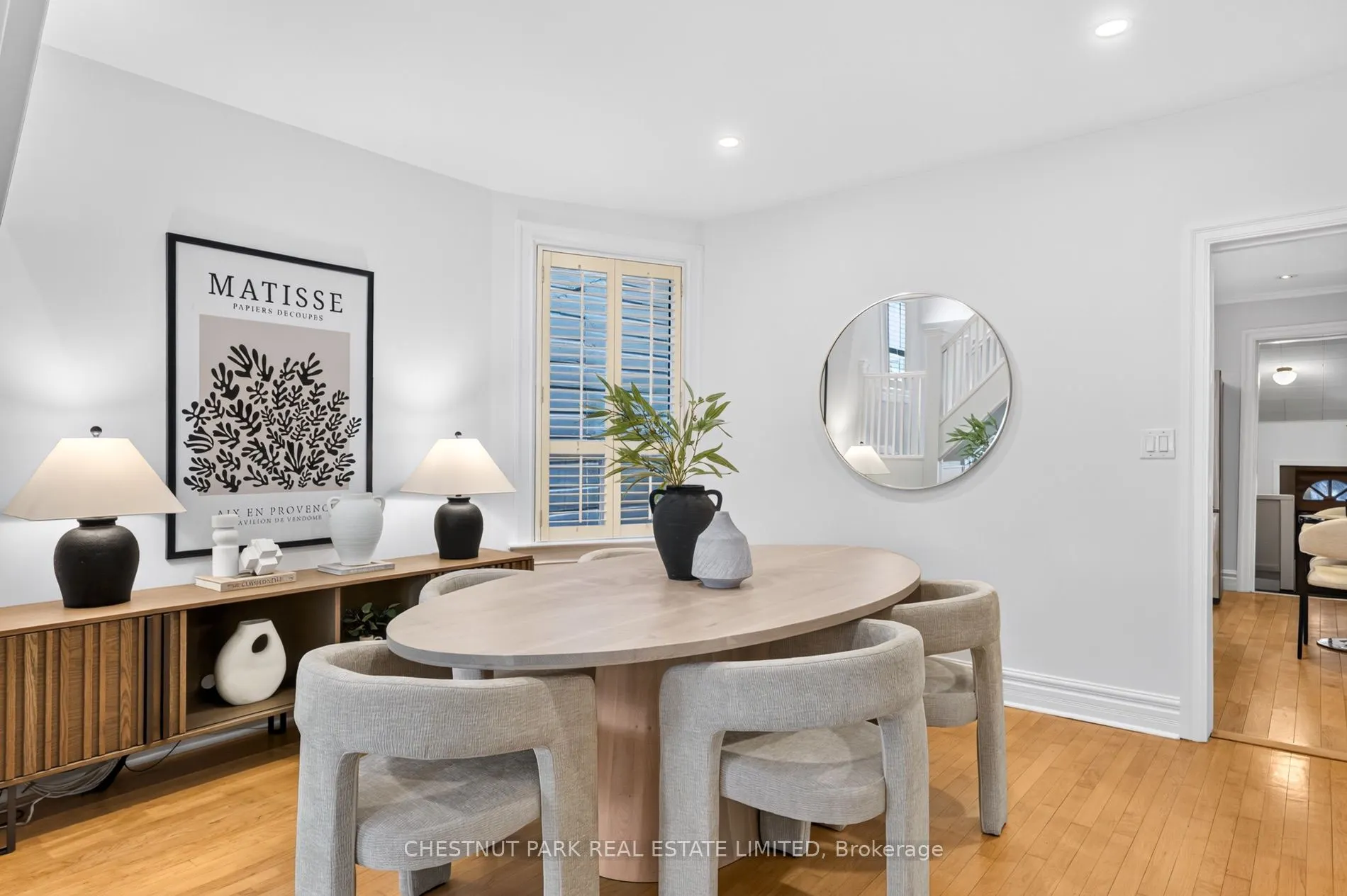 86 Cambridge Avenue