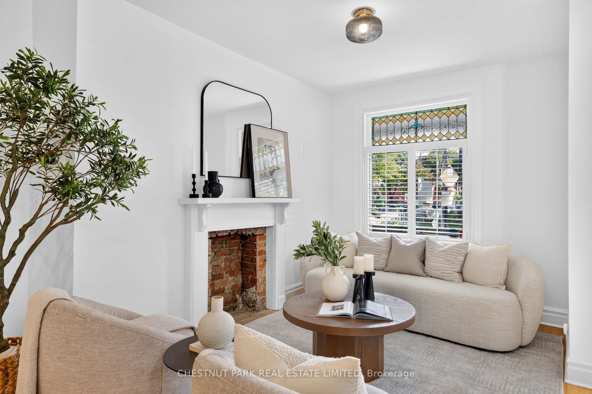 86 Cambridge Avenue