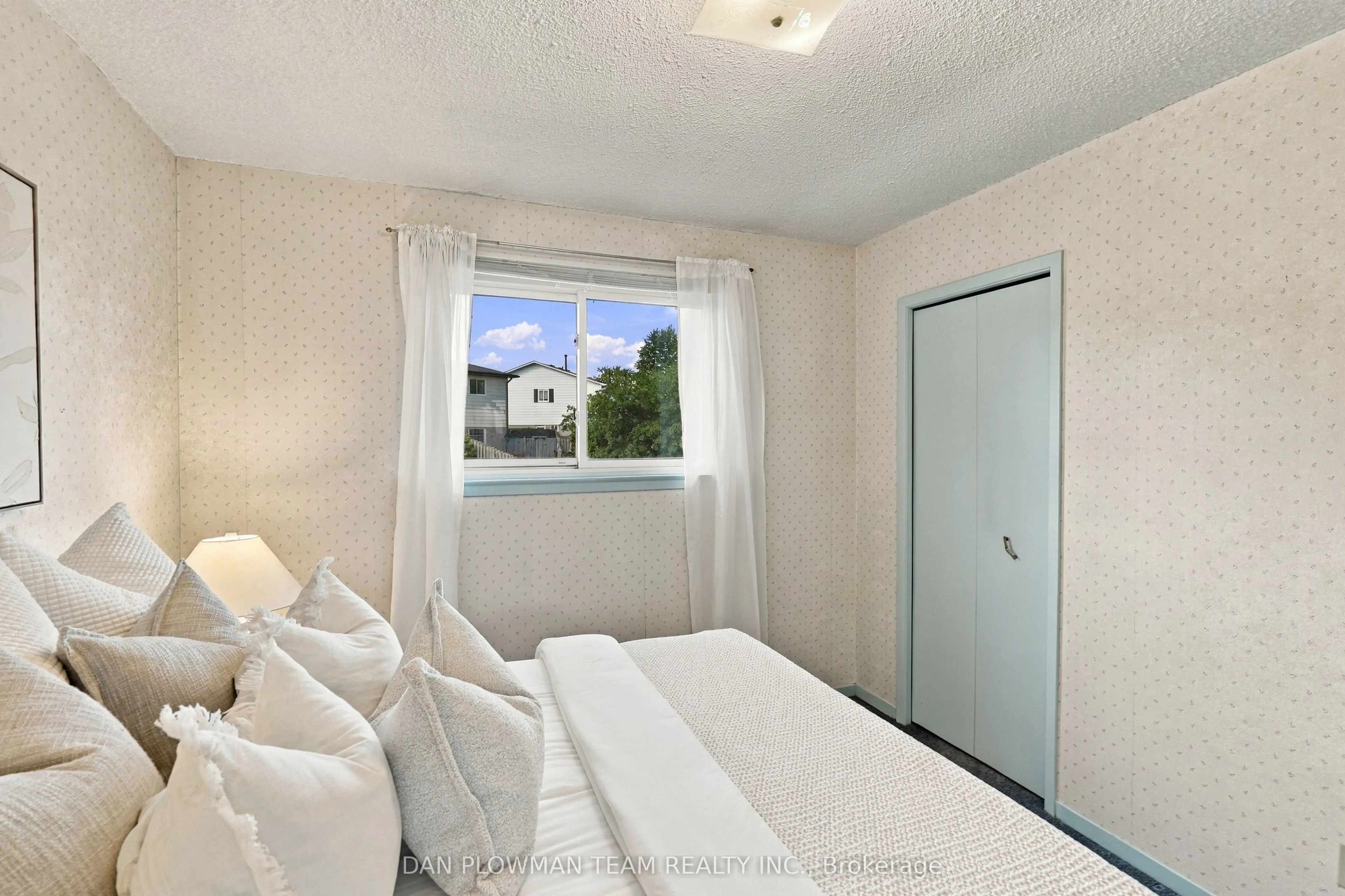 51 Rosalynne Avenue