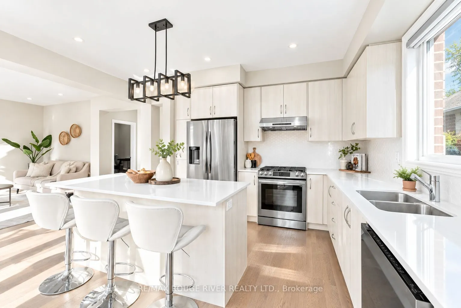 520 Coronation Road