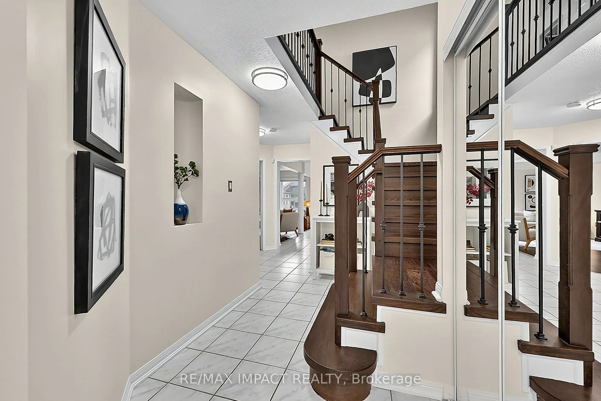 17 Holman Court