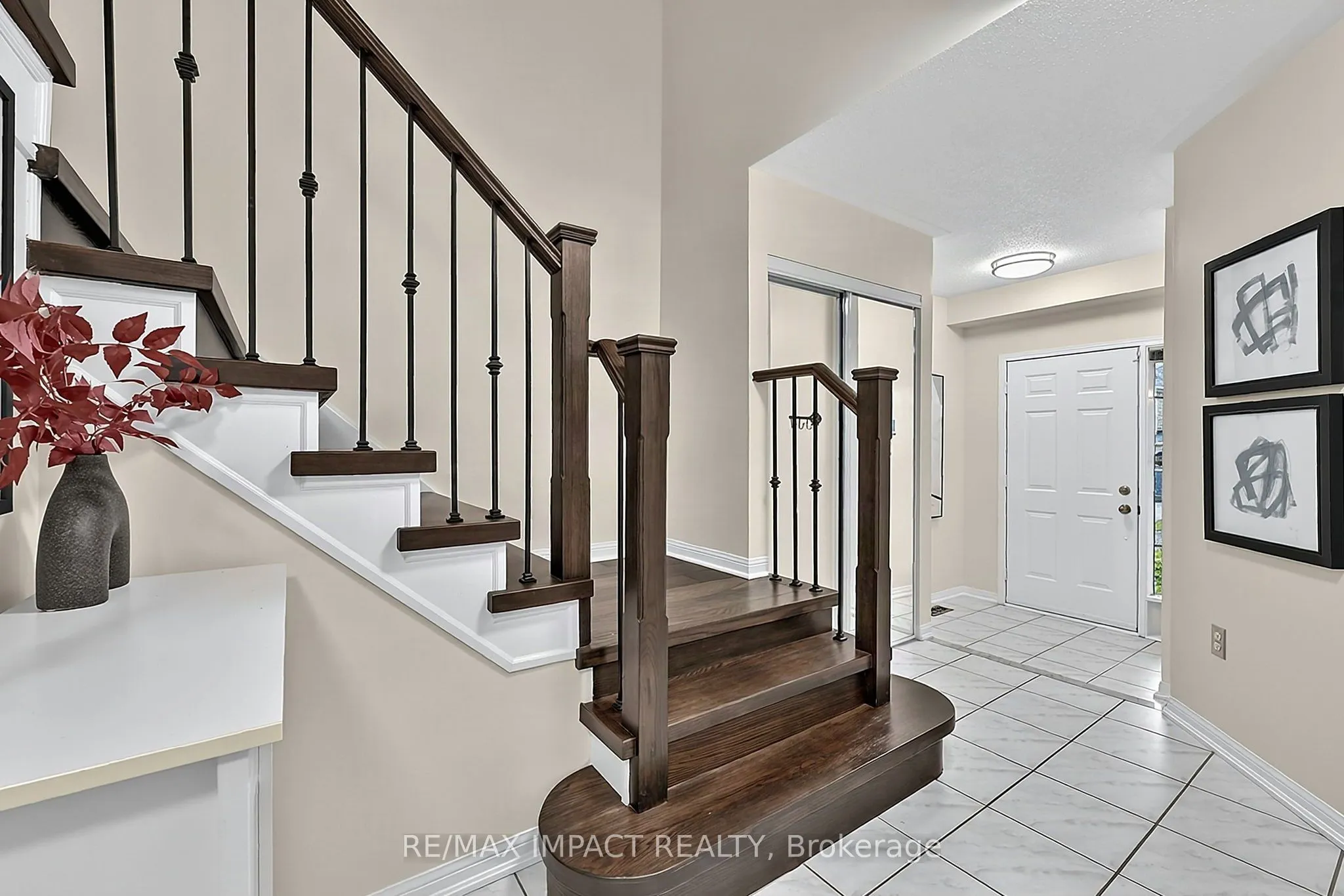 17 Holman Court