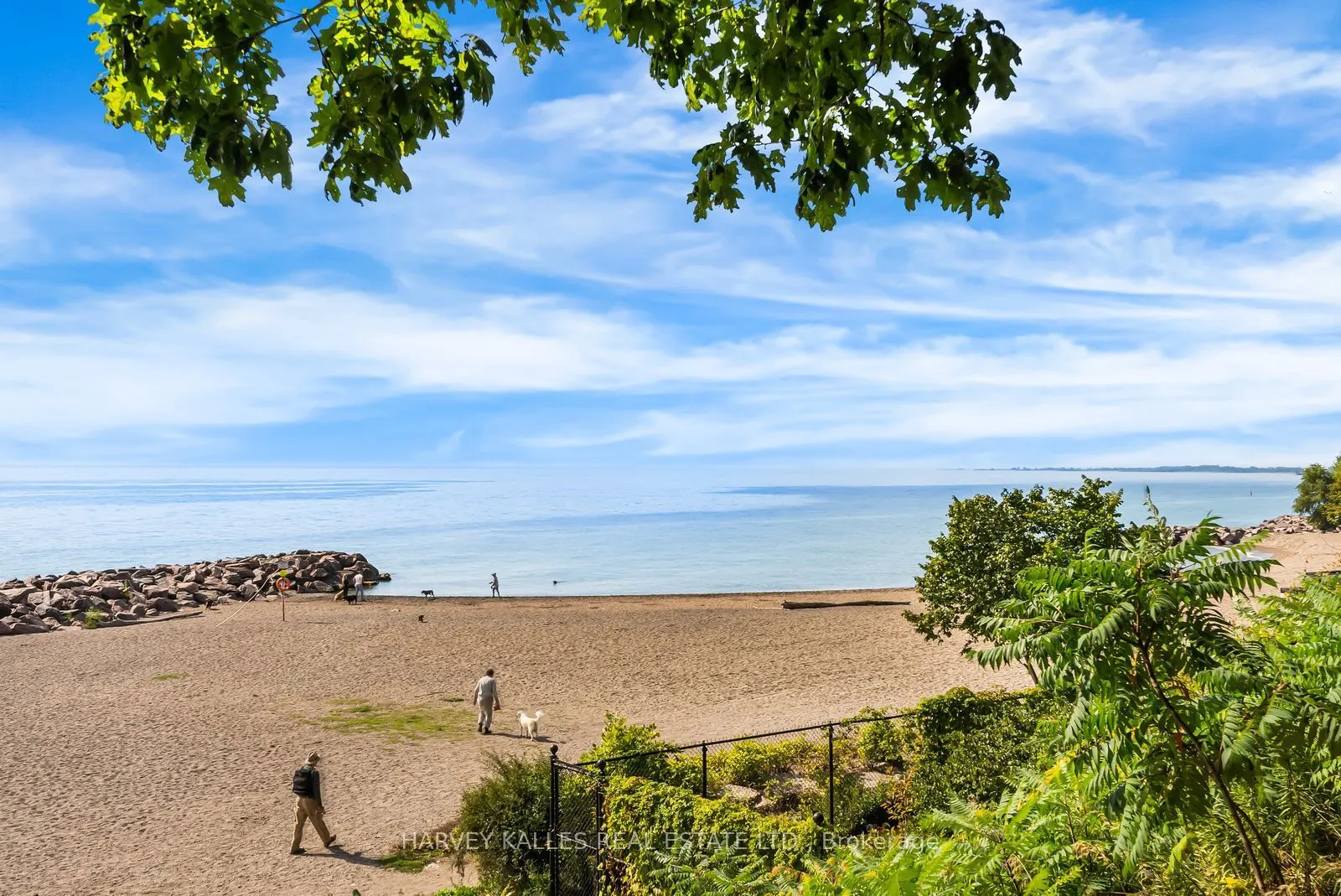 4 Neville Park Boulevard