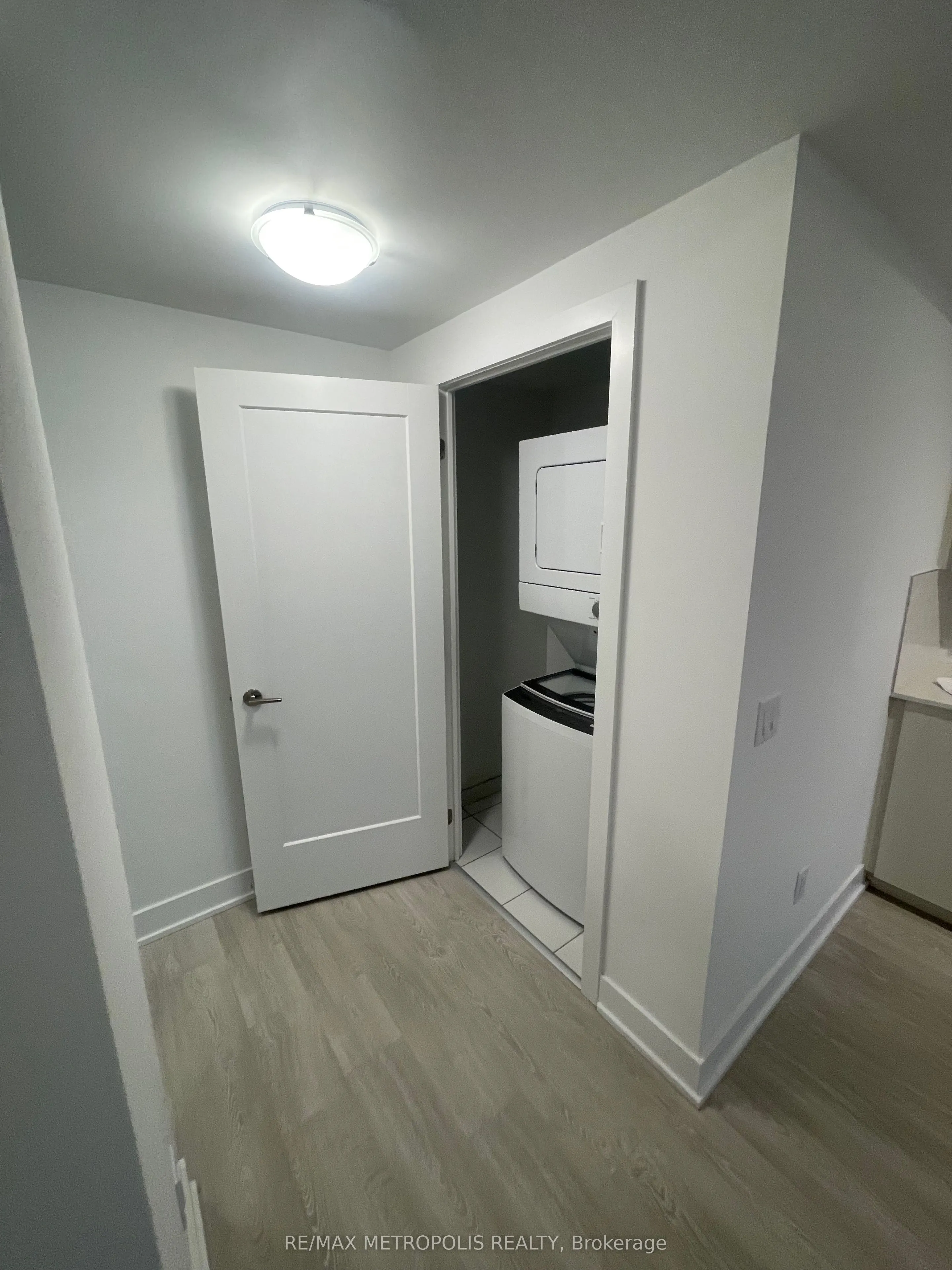 2545 Simcoe Street N #413