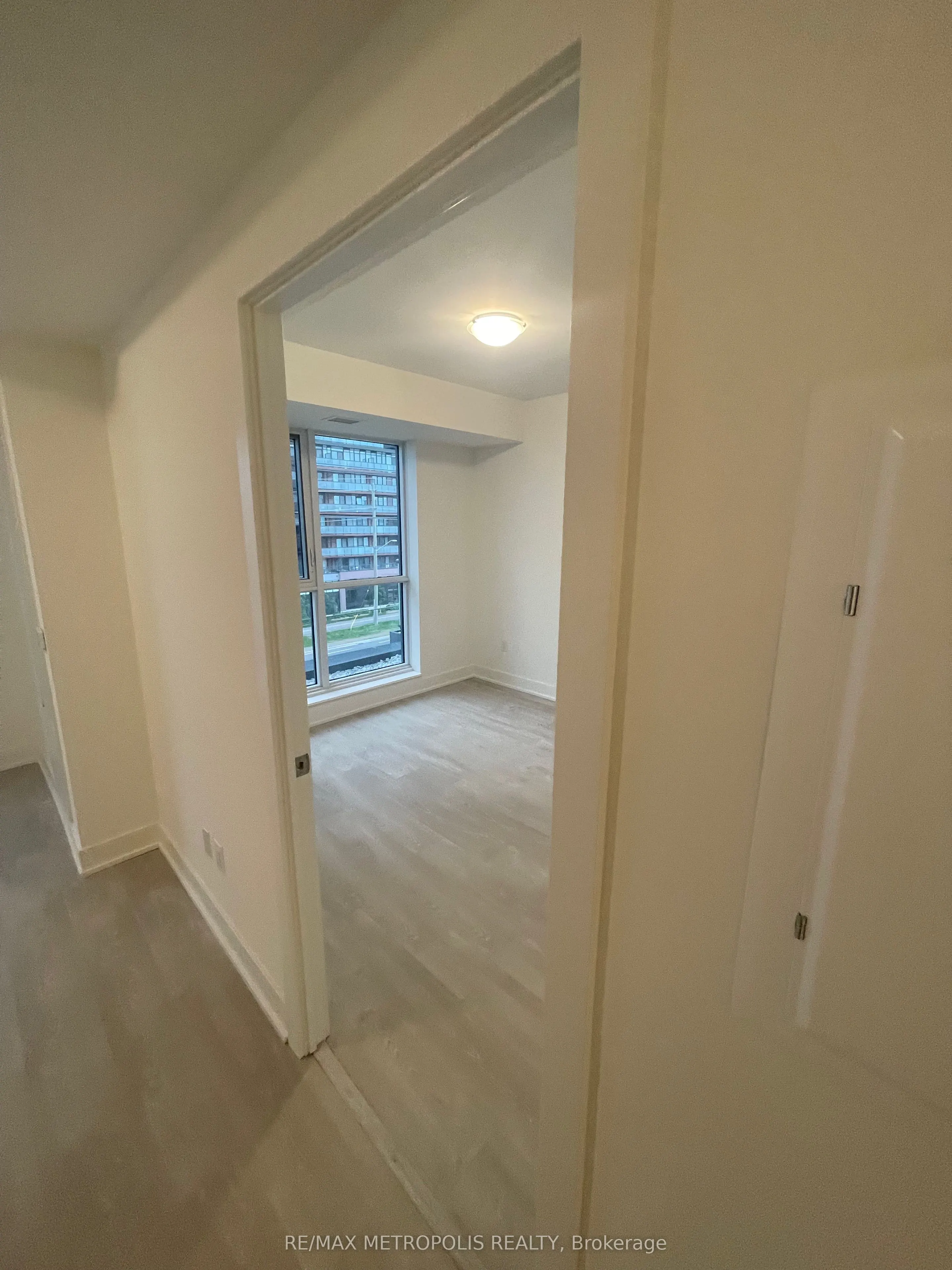 2545 Simcoe Street N #413