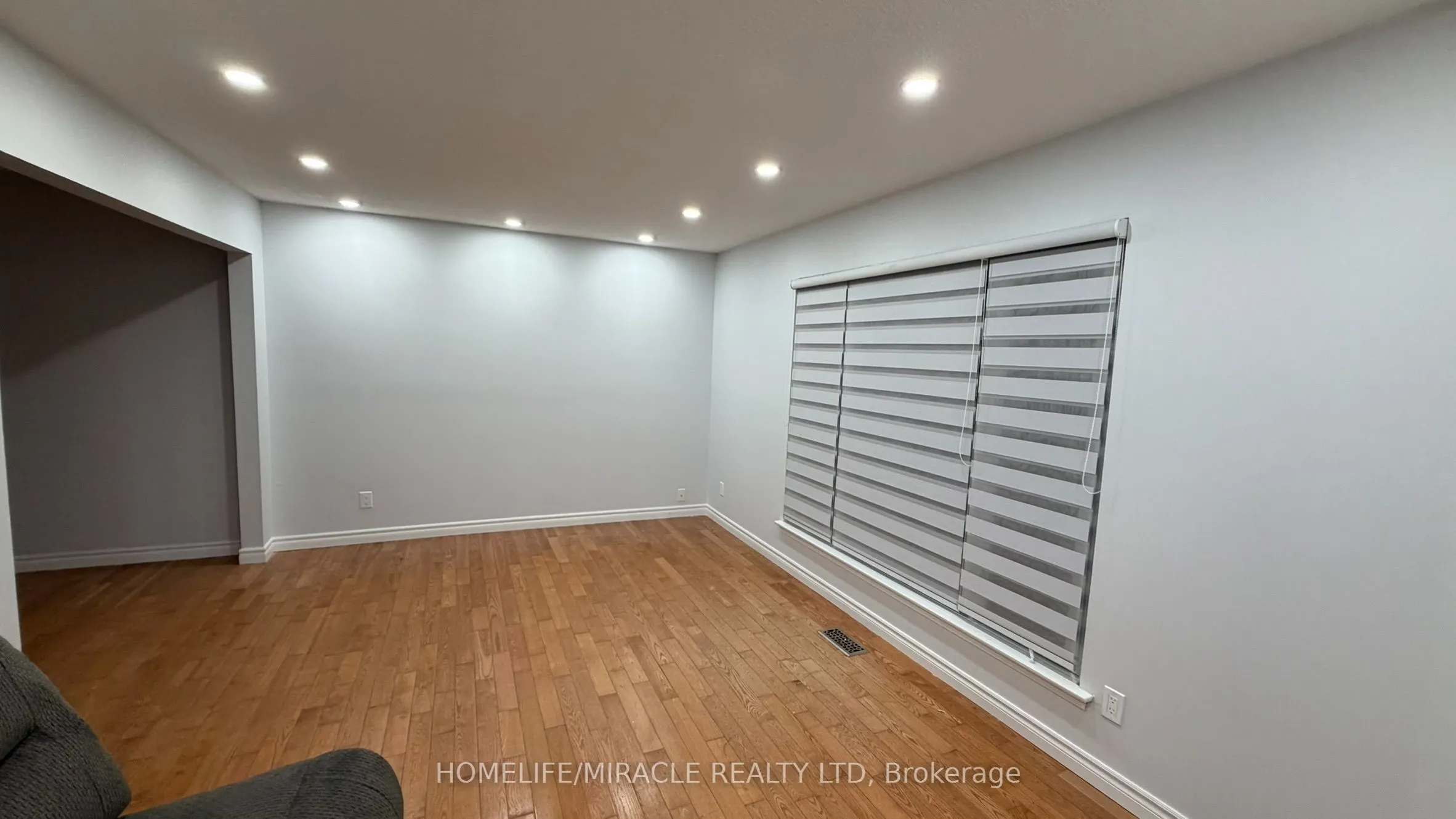 89 Dunsfold Drive
