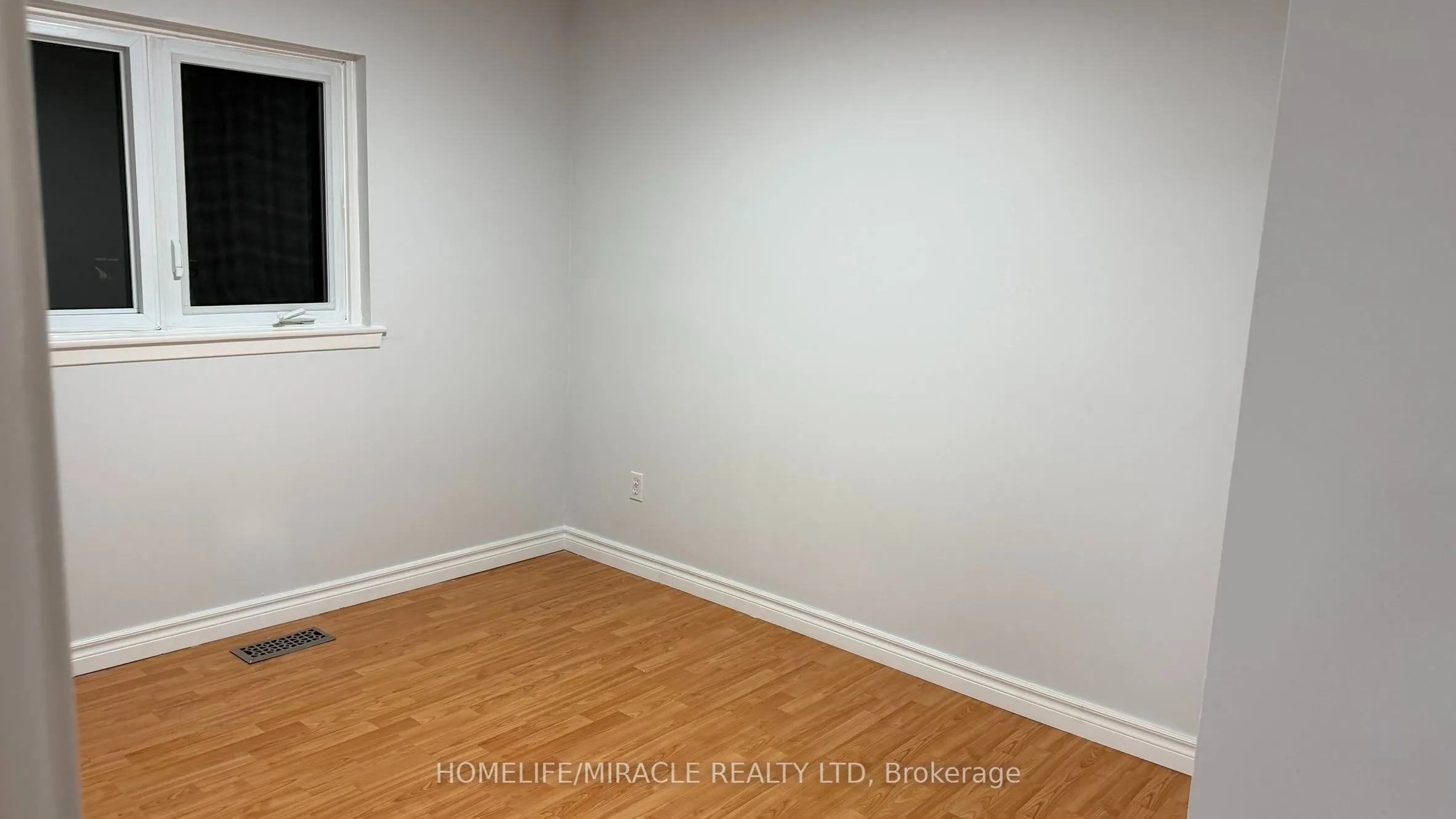 89 Dunsfold Drive