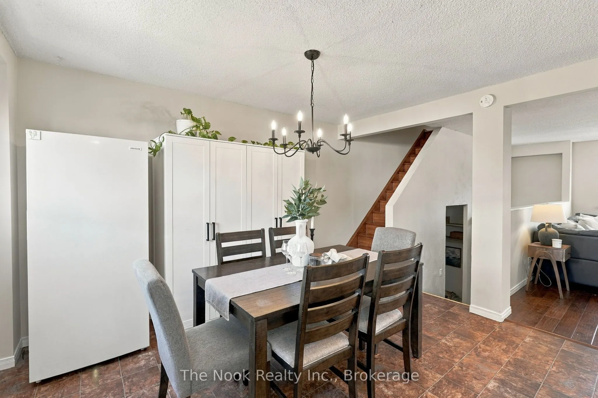 966 Adelaide Avenue E #49