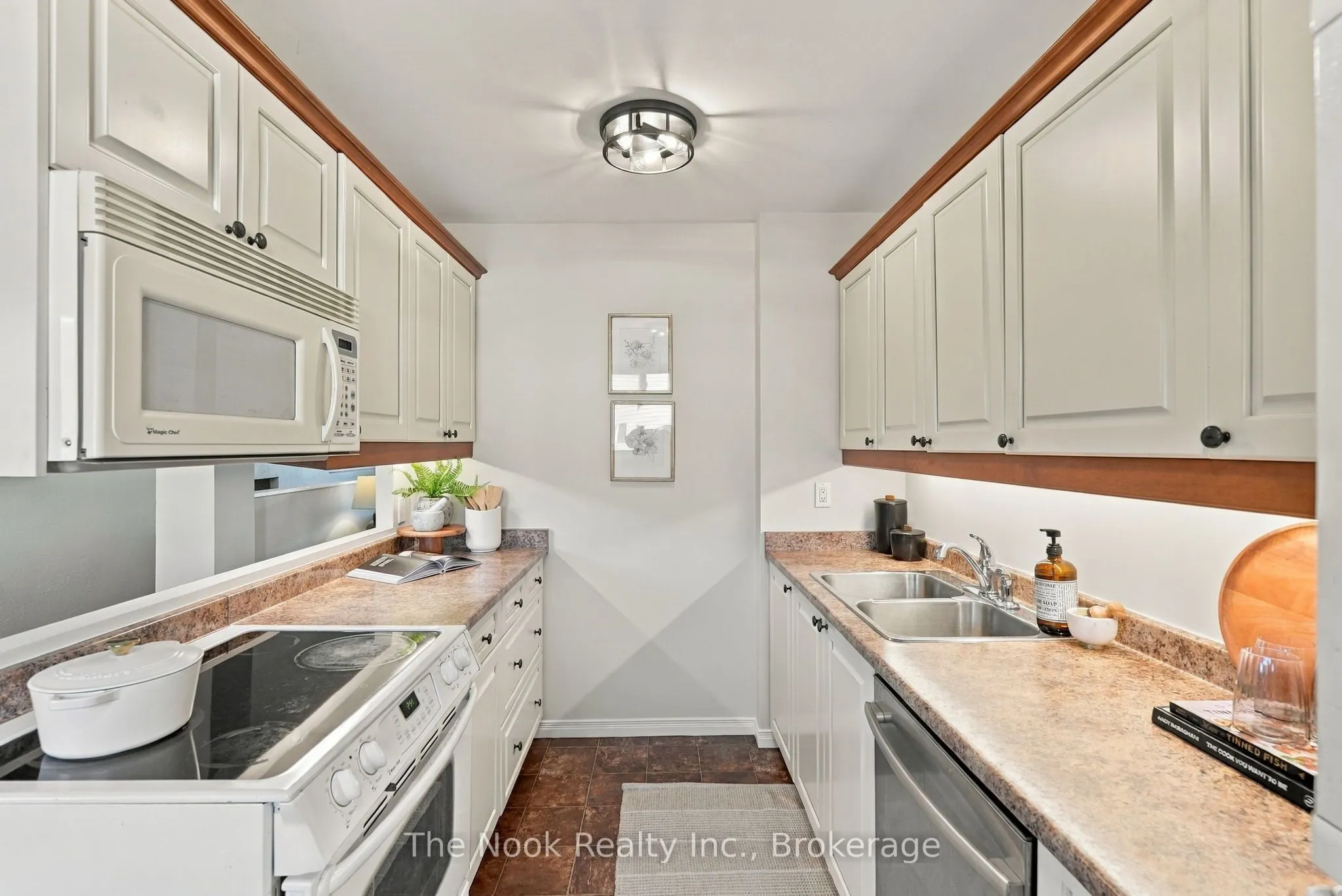 966 Adelaide Avenue E #49