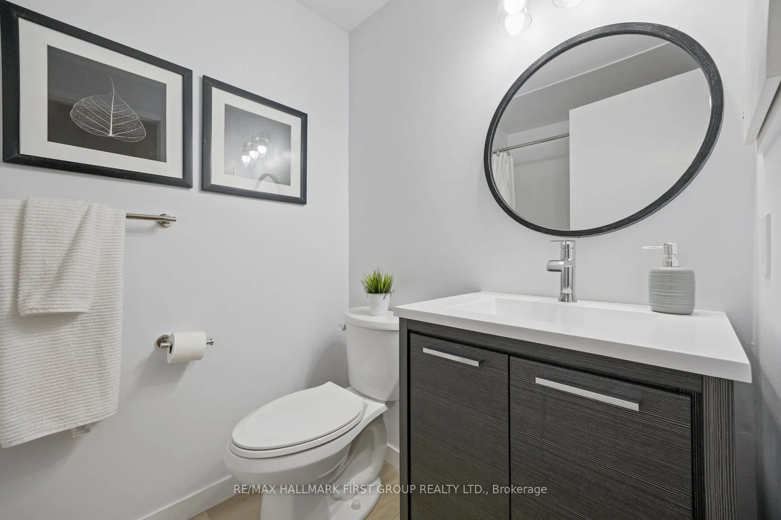4 Lowder Place