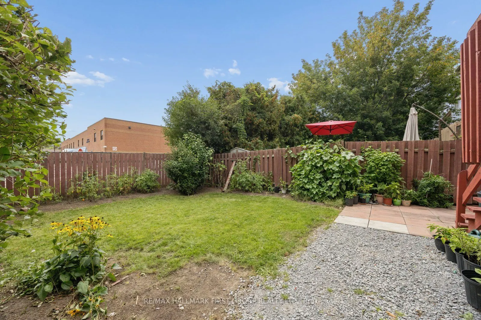 4 Lowder Place