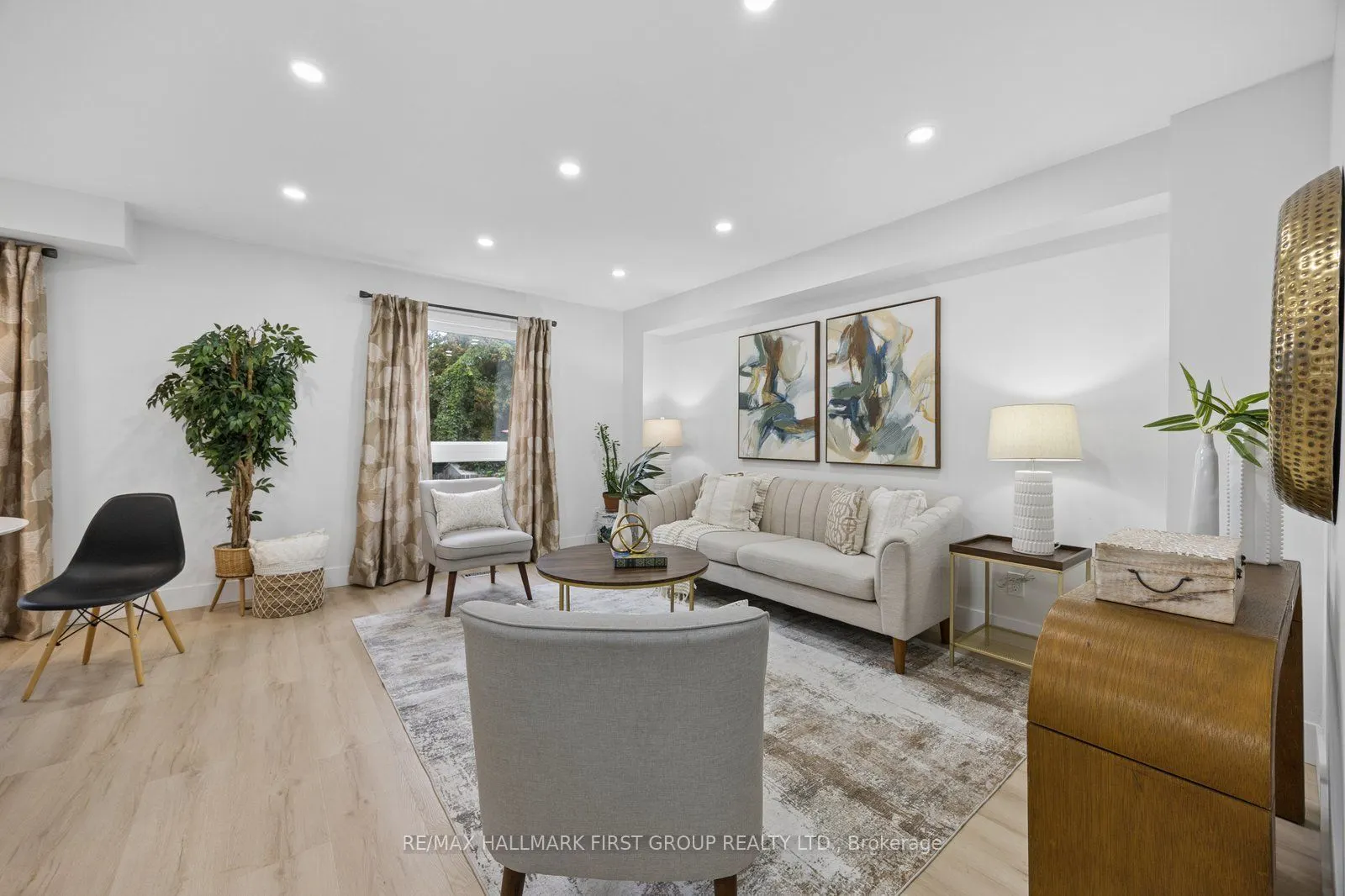 4 Lowder Place