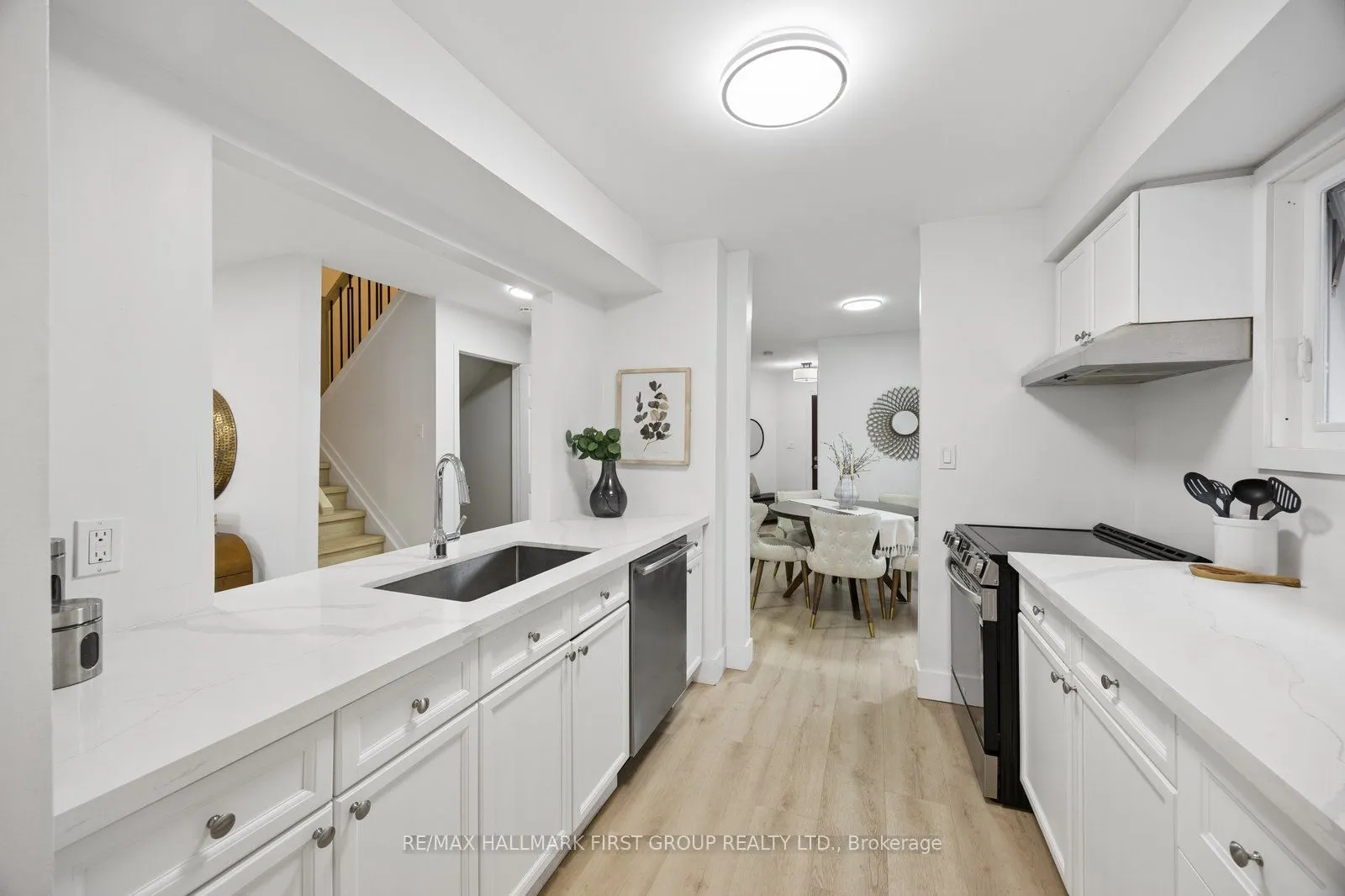 4 Lowder Place