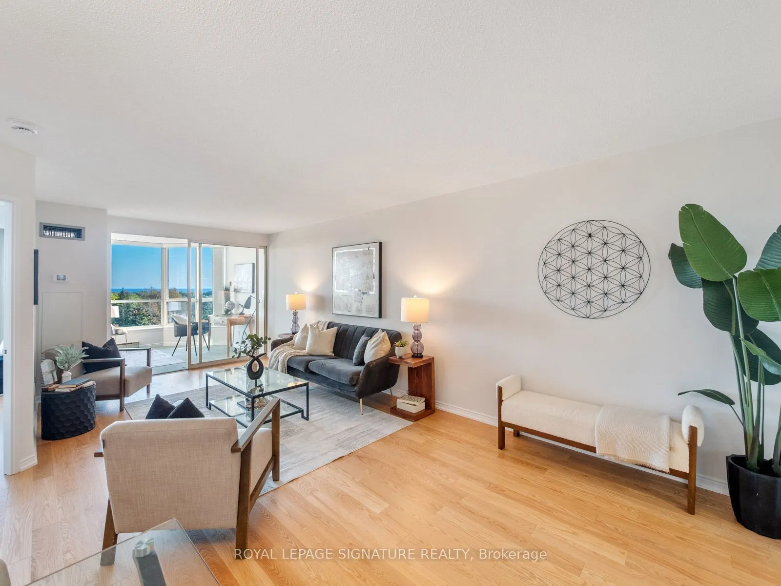 20 Guildwood Parkway #612
