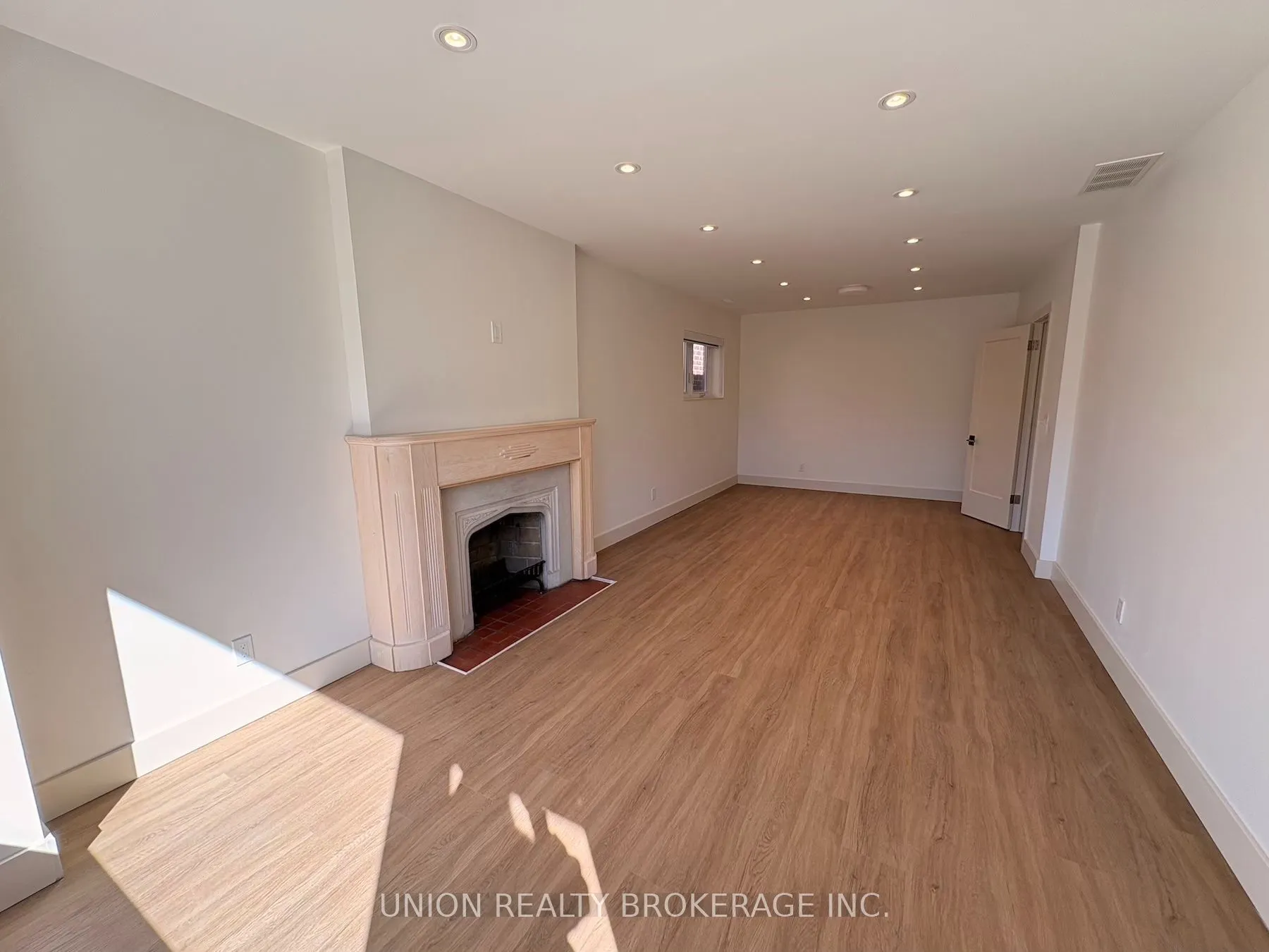 35 Elmview Drive #Main