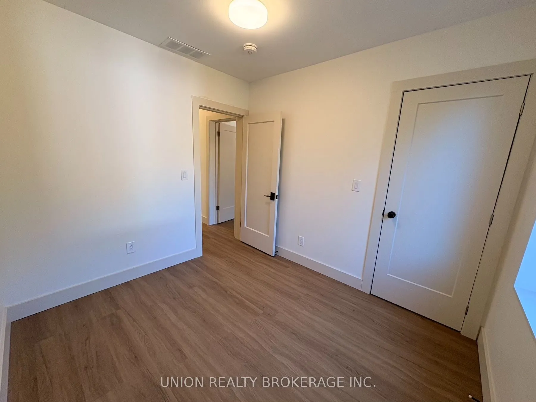 35 Elmview Drive #Main