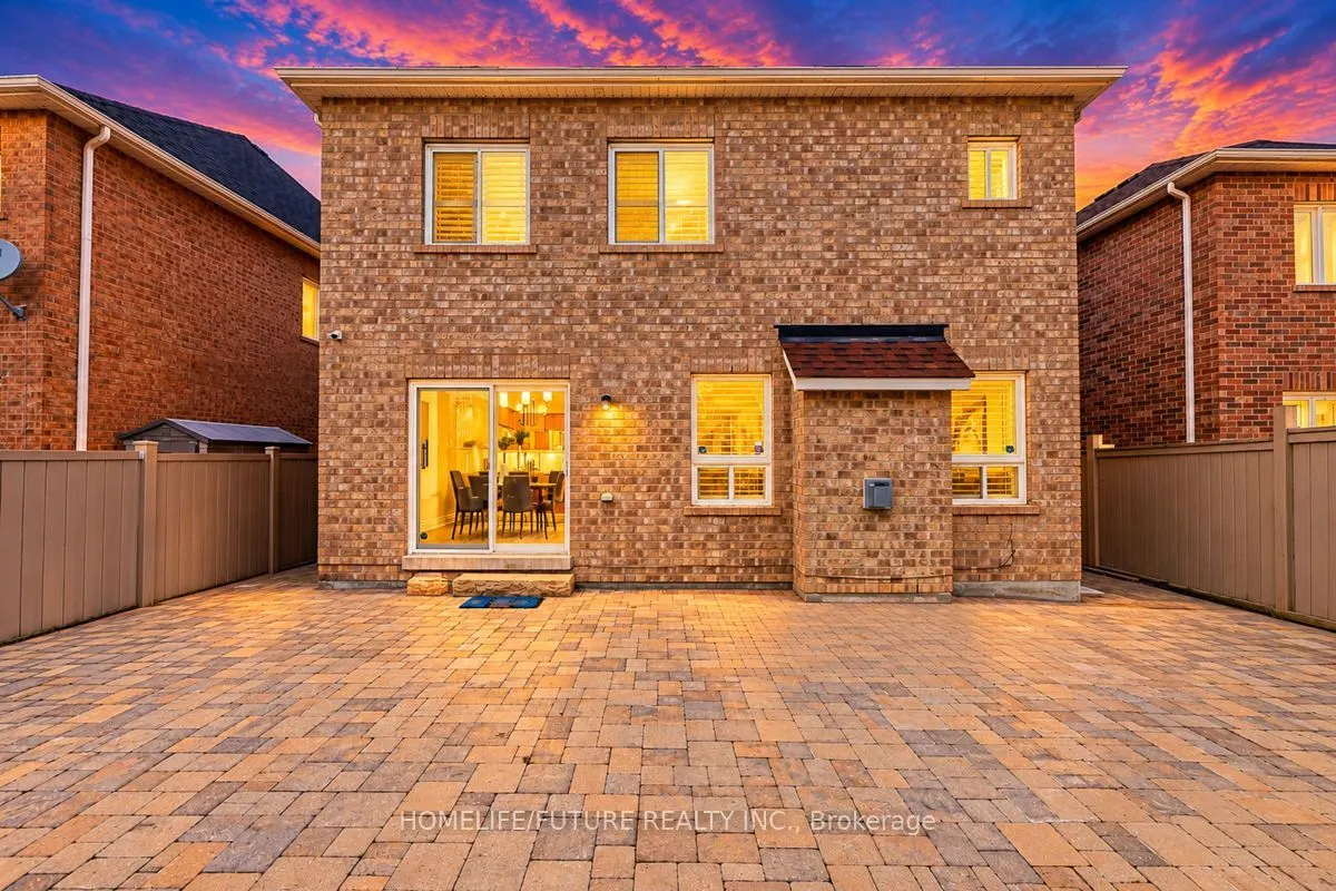 25 Thackery Drive