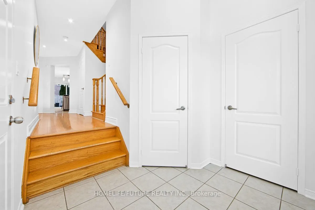 25 Thackery Drive