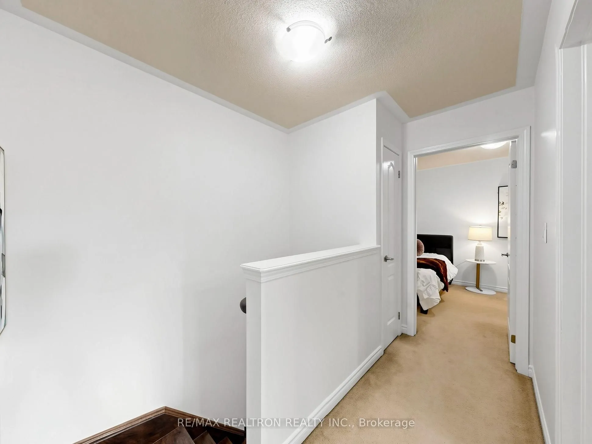 1072 Clipper Lane