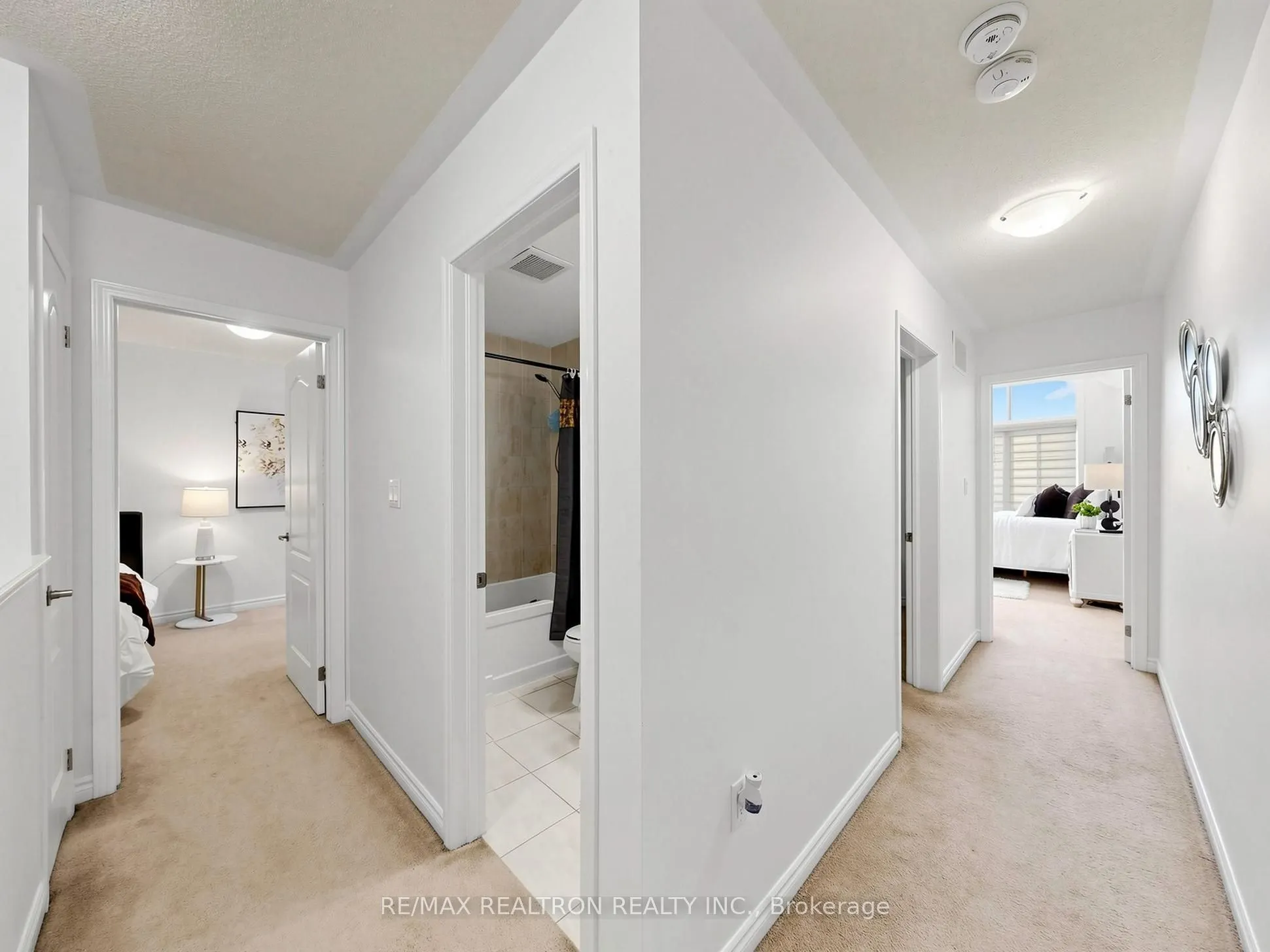 1072 Clipper Lane