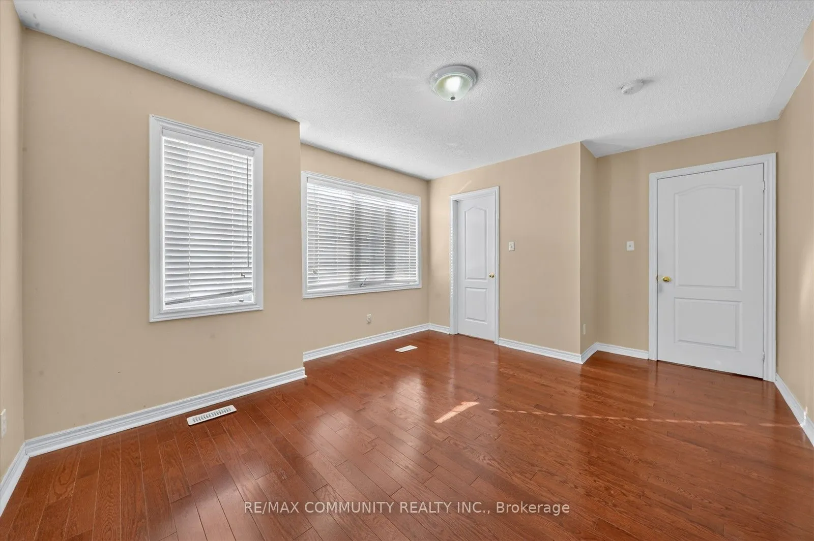 1550 Bruny Avenue #Main