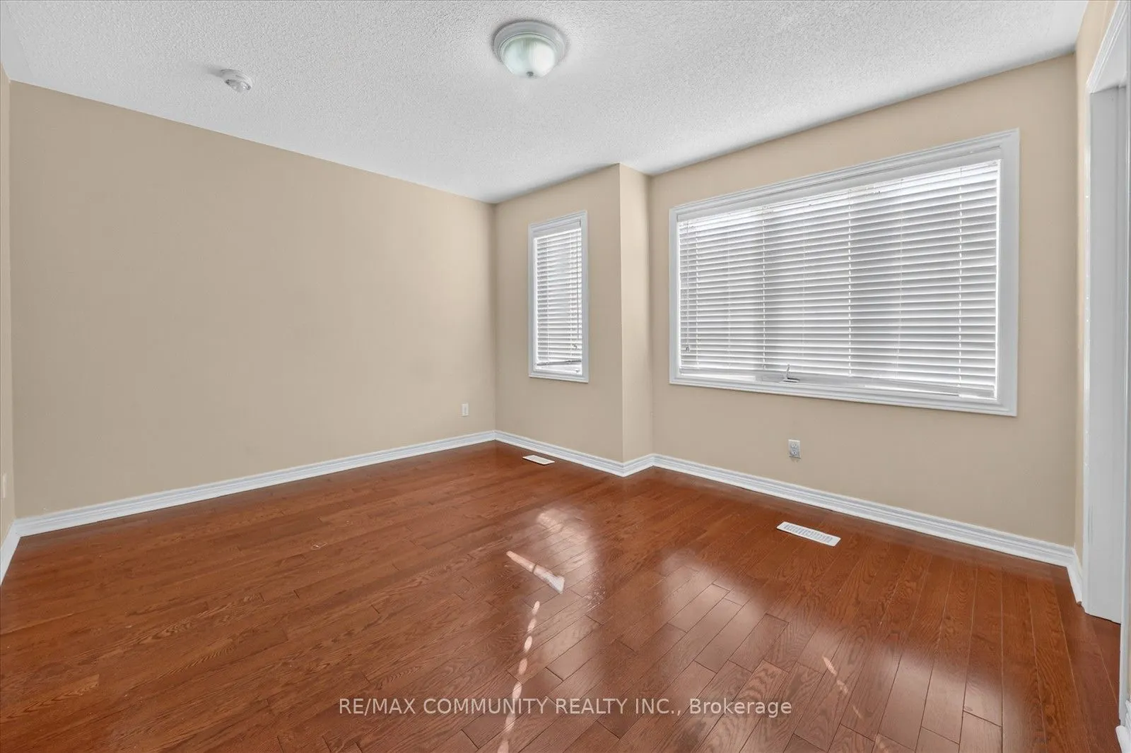 1550 Bruny Avenue #Main