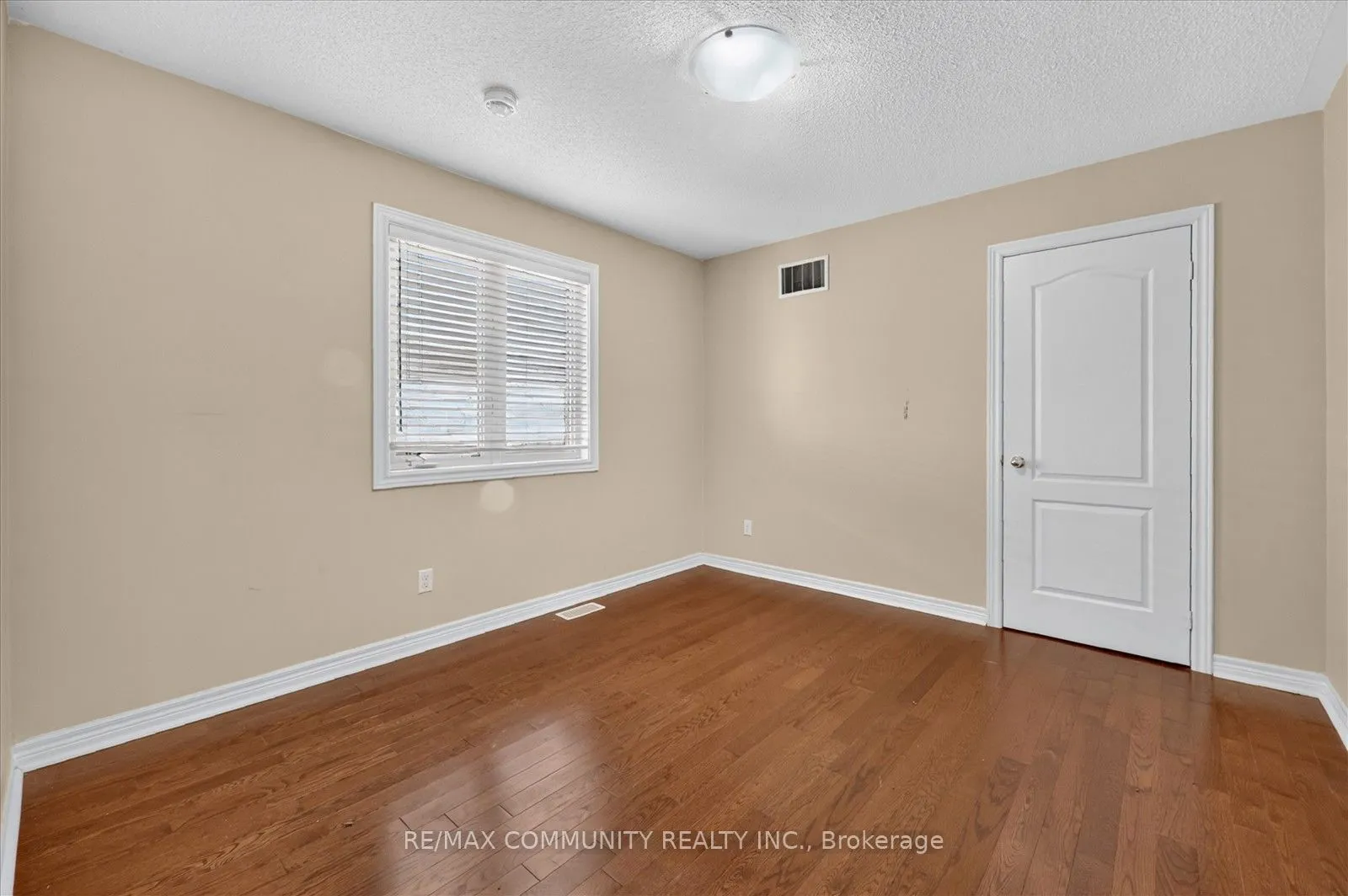 1550 Bruny Avenue #Main