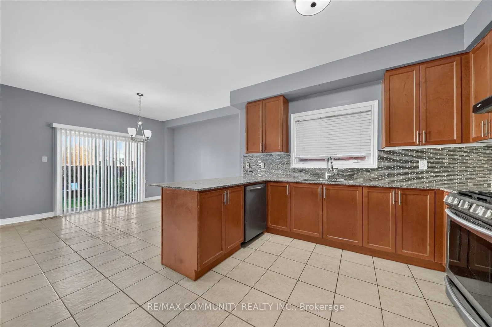 1550 Bruny Avenue #Main