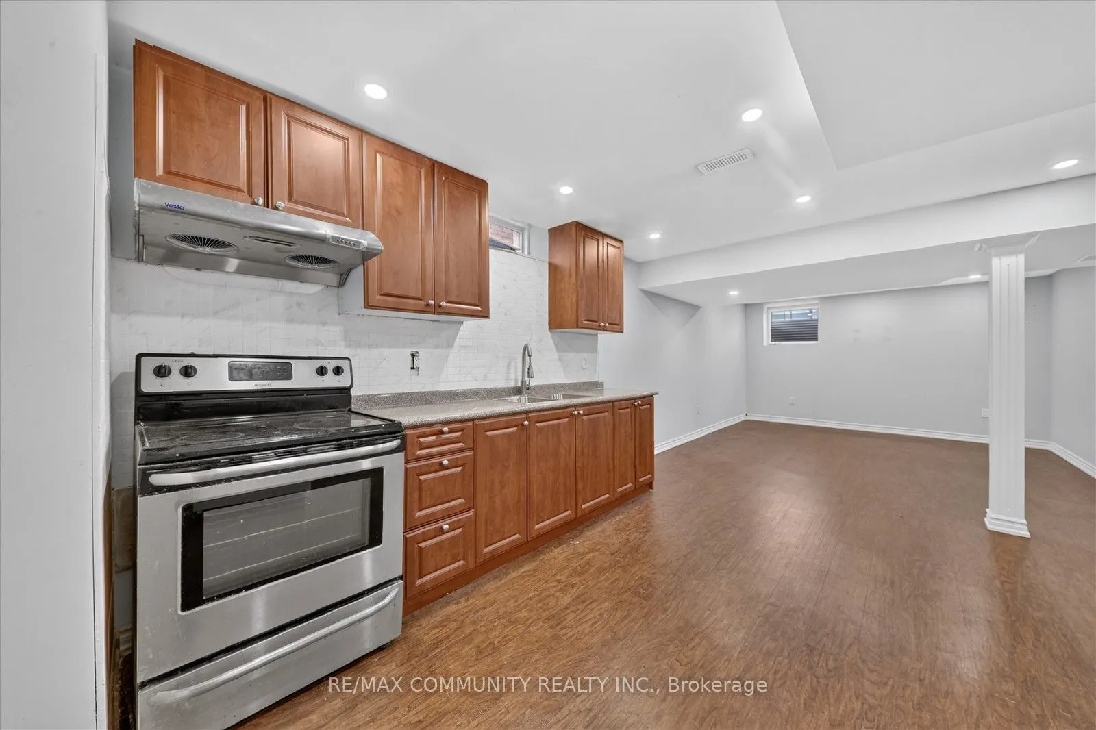 1550 Bruny Avenue #Main