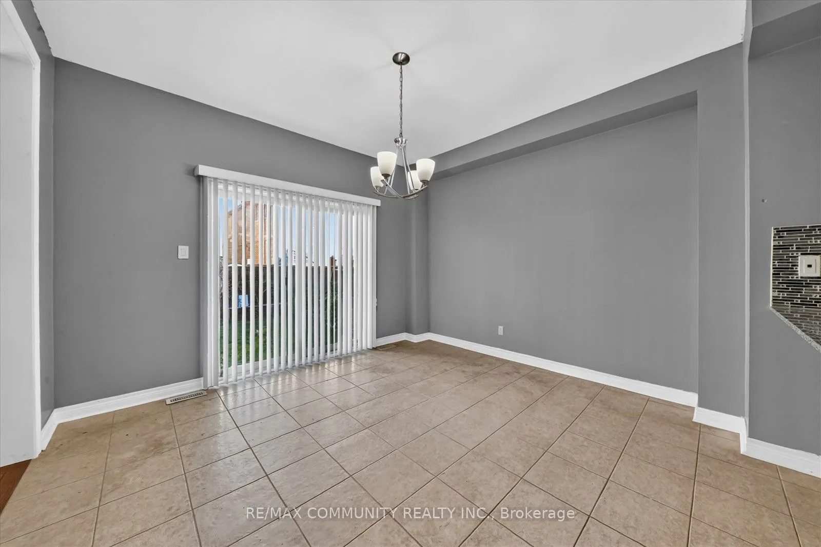 1550 Bruny Avenue #Main