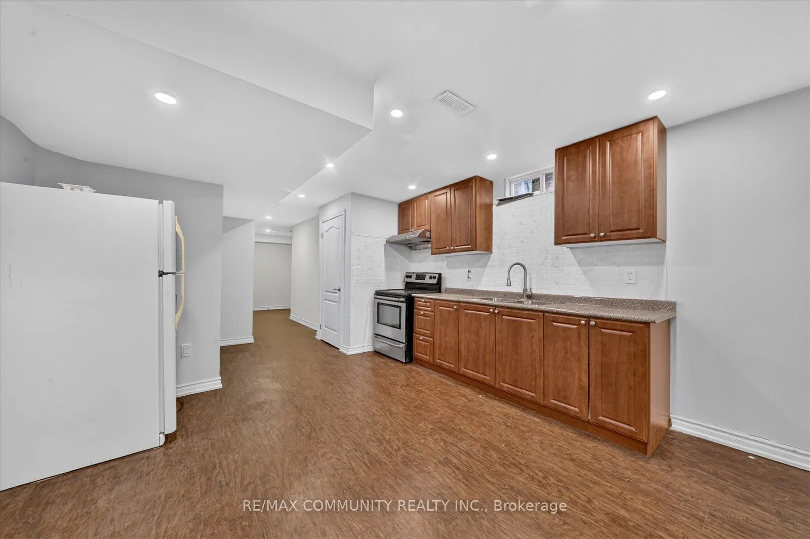1550 Bruny Avenue #Main