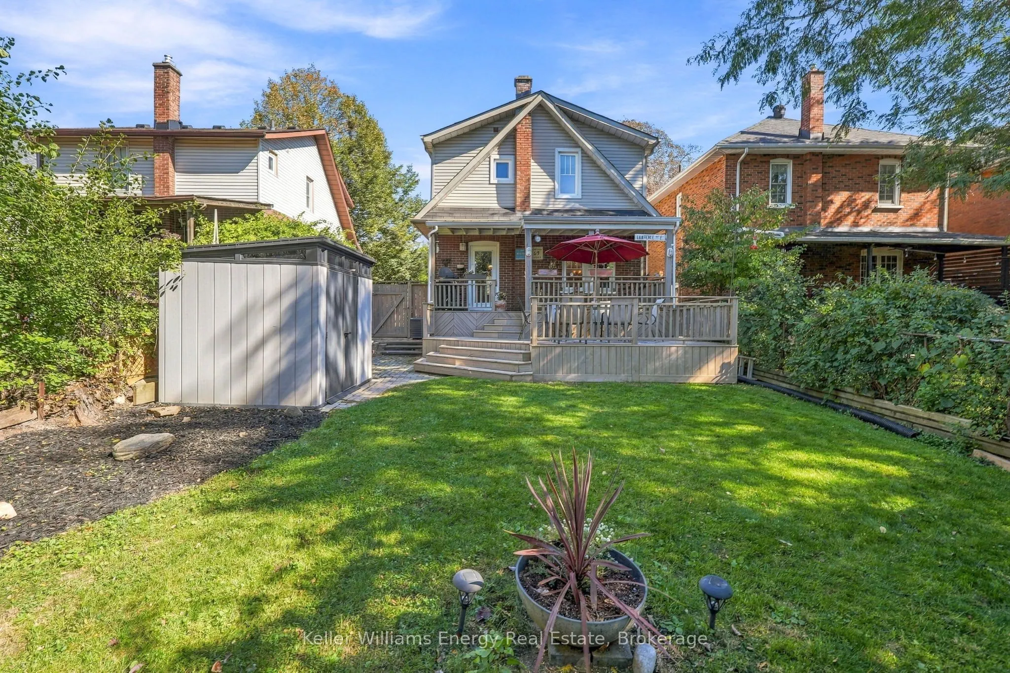 256 Grooms Avenue