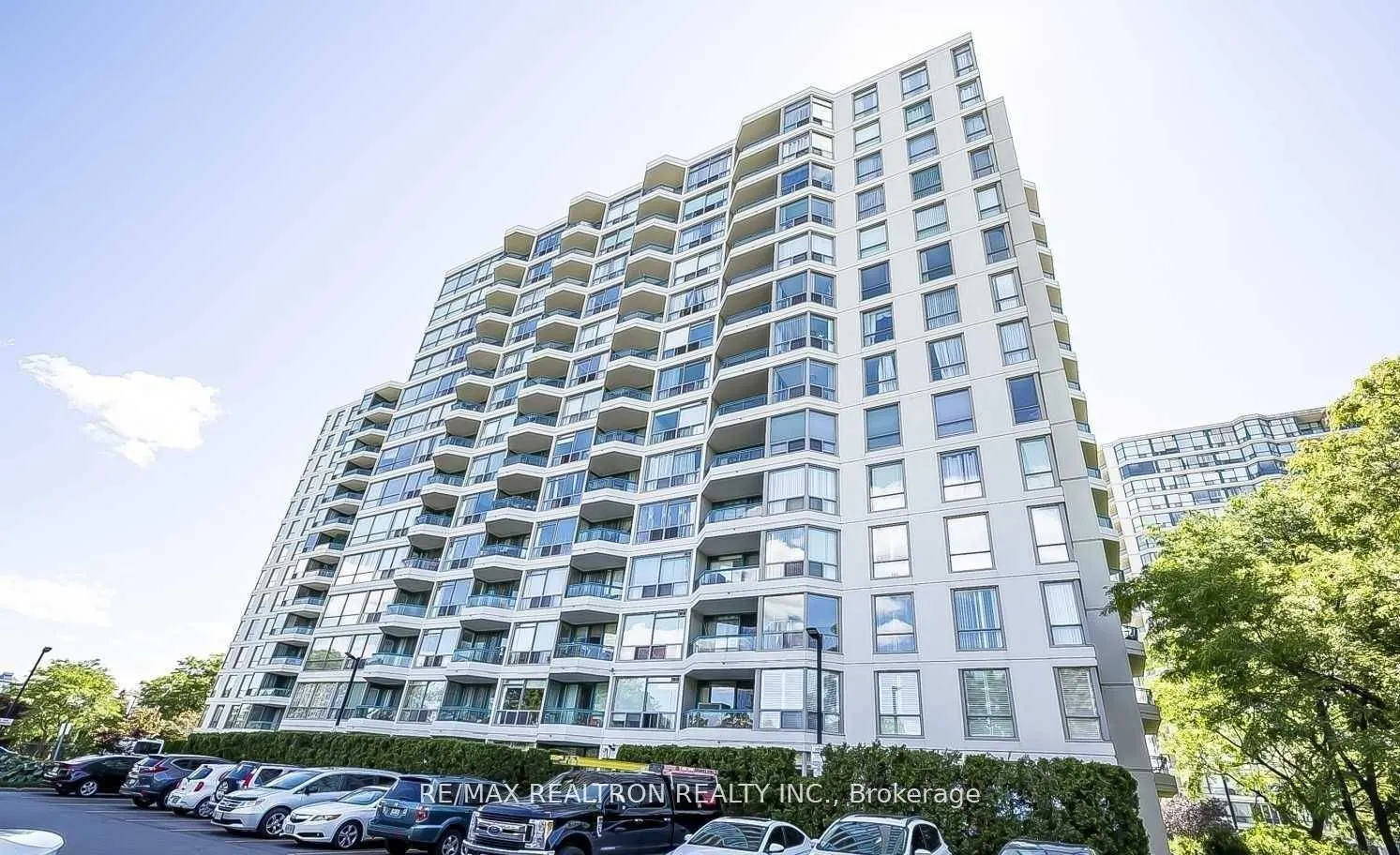 4727 Sheppard Avenue E #704