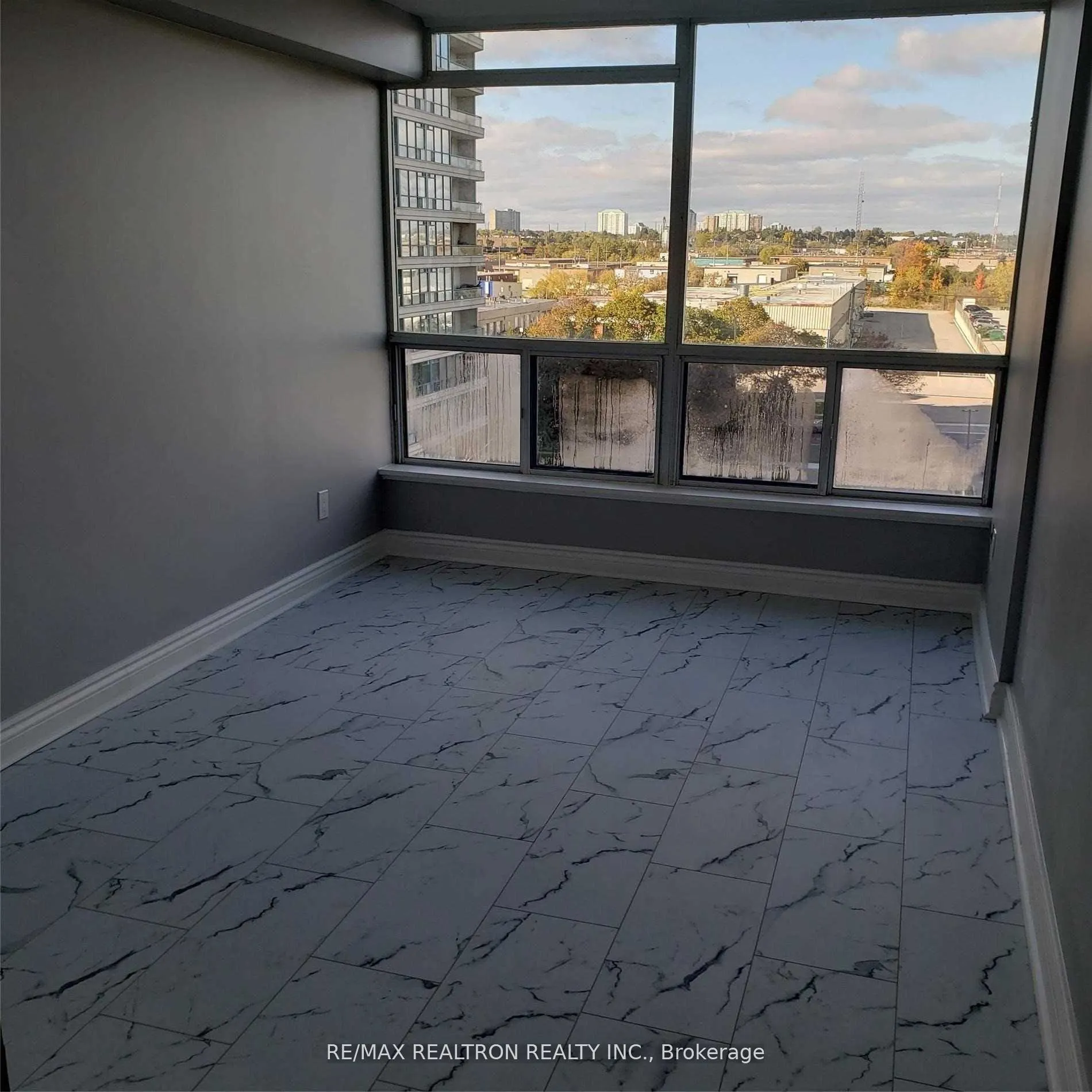 4727 Sheppard Avenue E #704