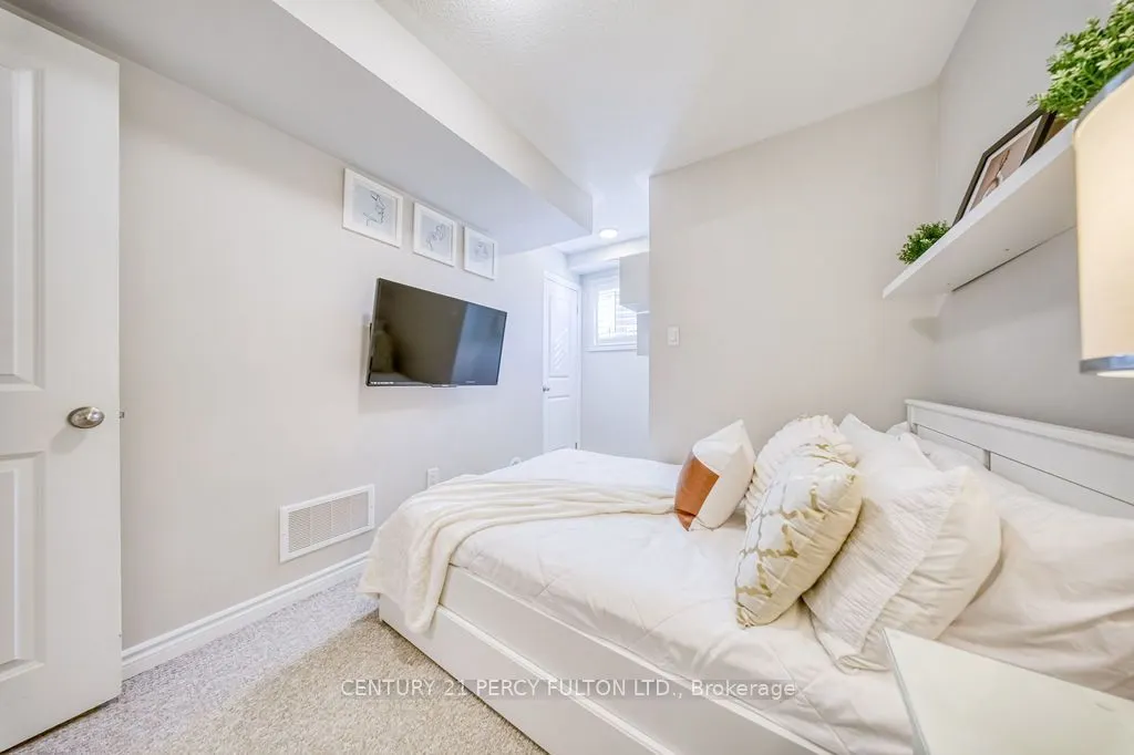 2600 William Jackson Drive #86