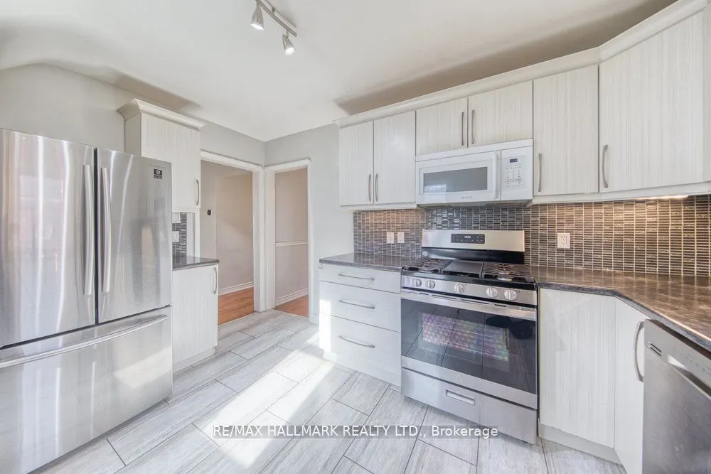 31 Glen Muir Drive