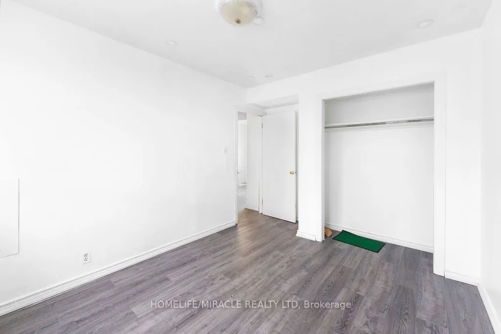 2037 Simcoe Street N #Basement