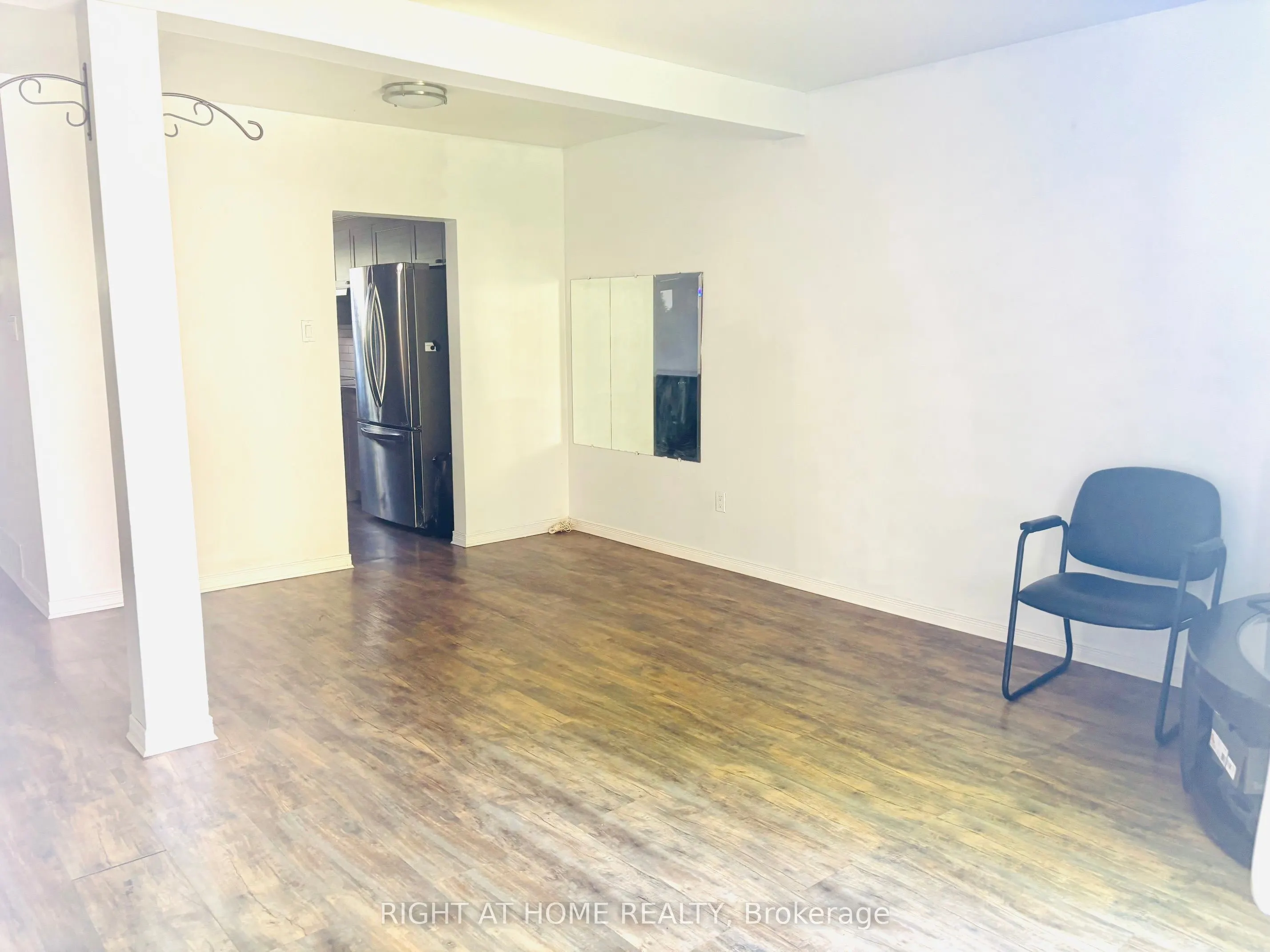925 Bayly Street #7